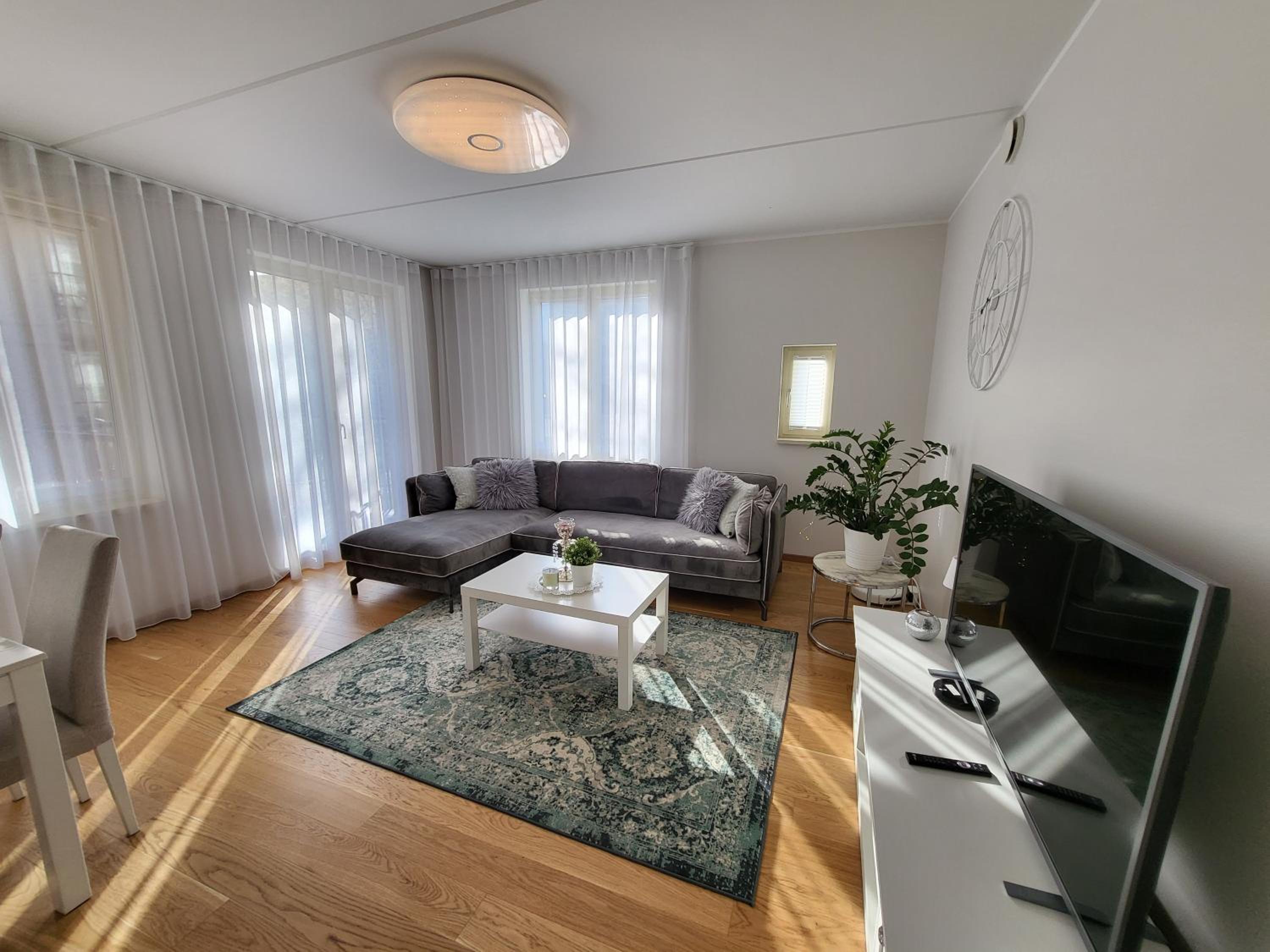 Apartment with Garden View - Photo 14
