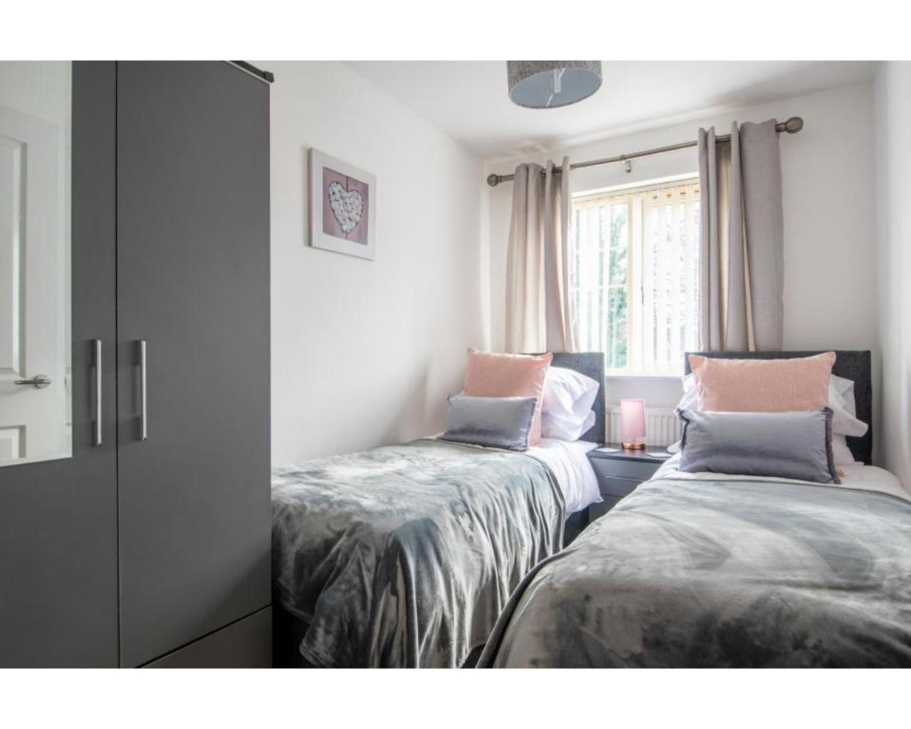 Two-Bedroom Apartment - Photo 1