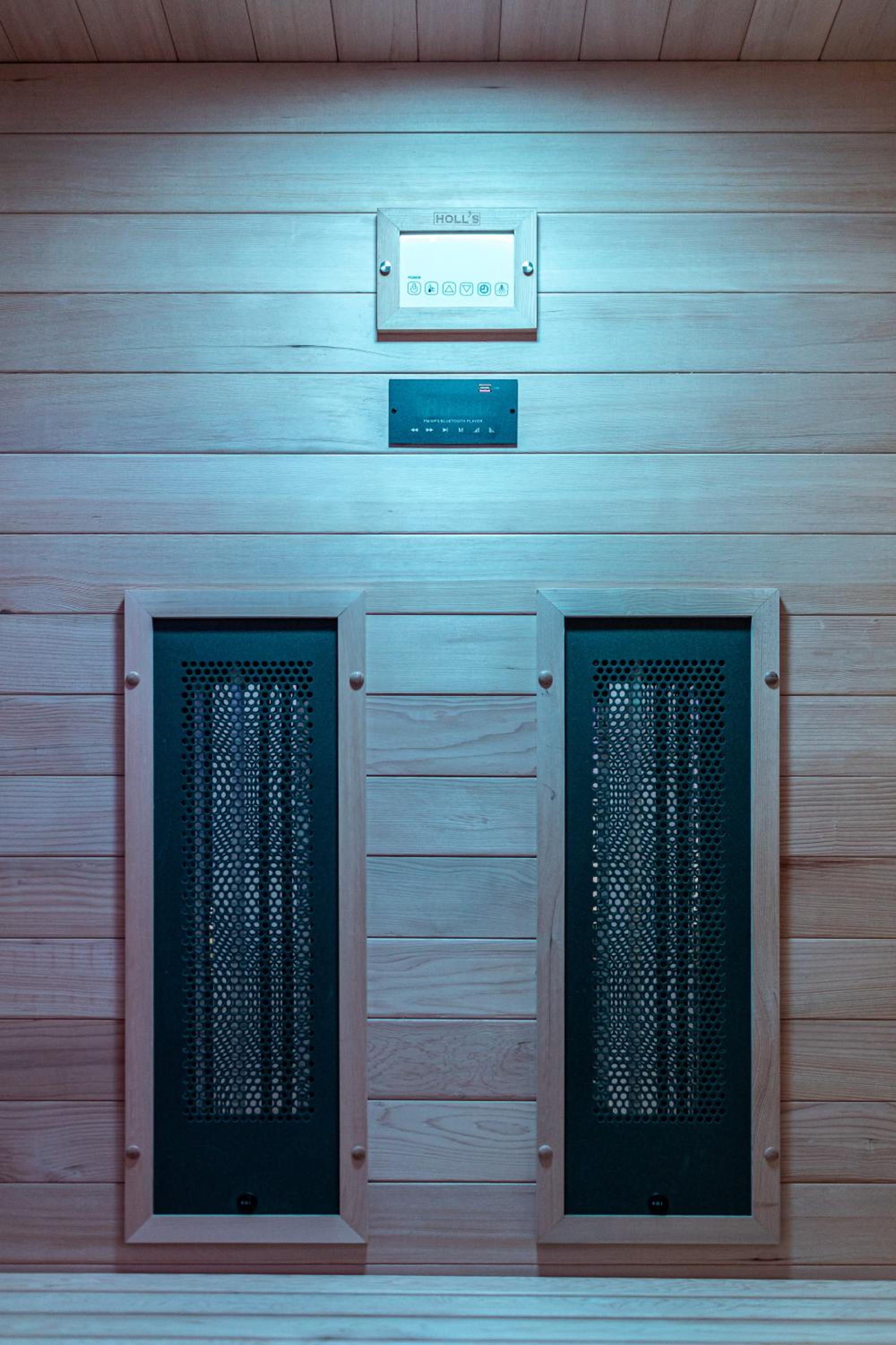 Junior Suite with Sauna - Photo 13
