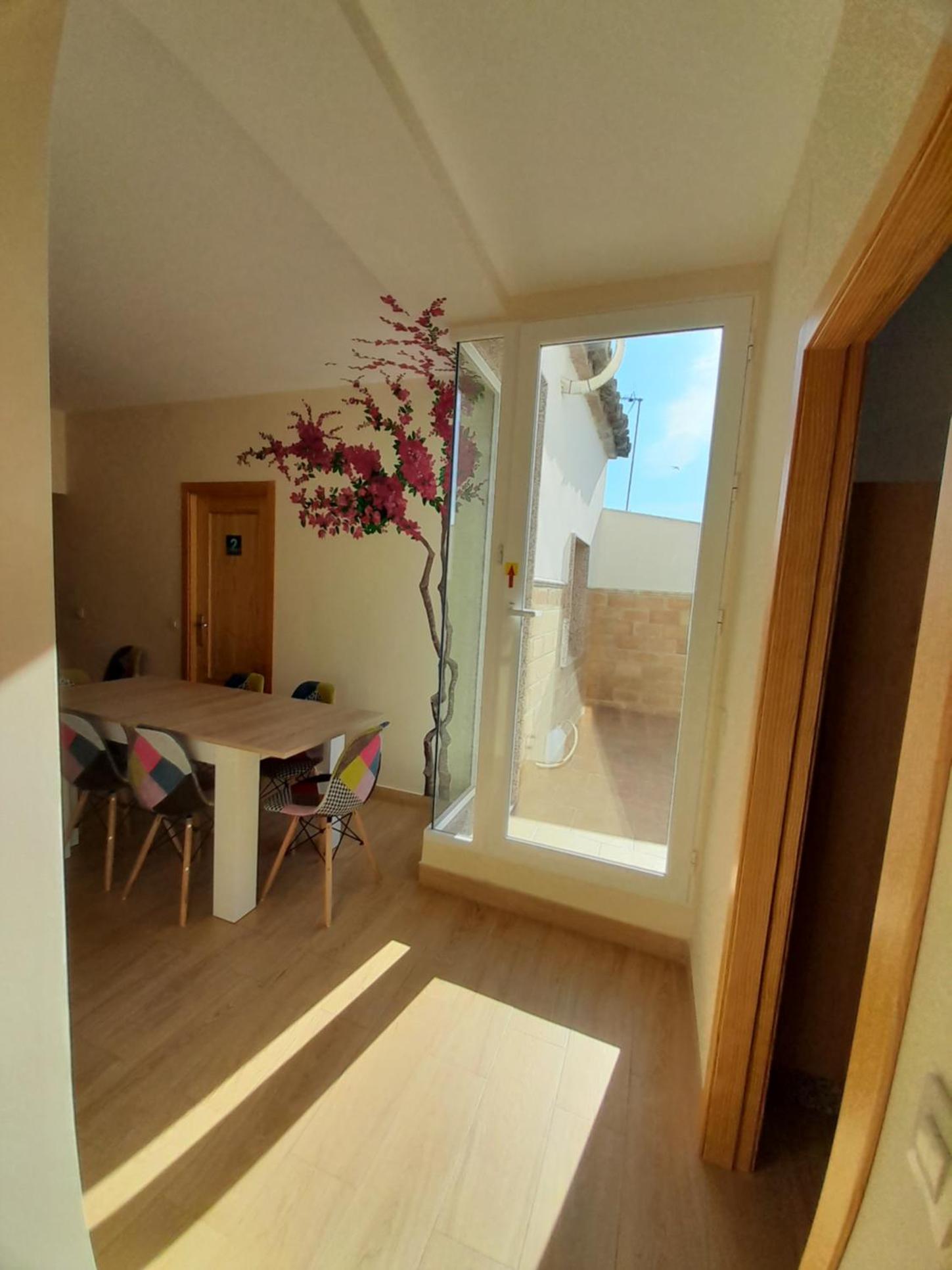 Penthouse Apartment - Photo 11