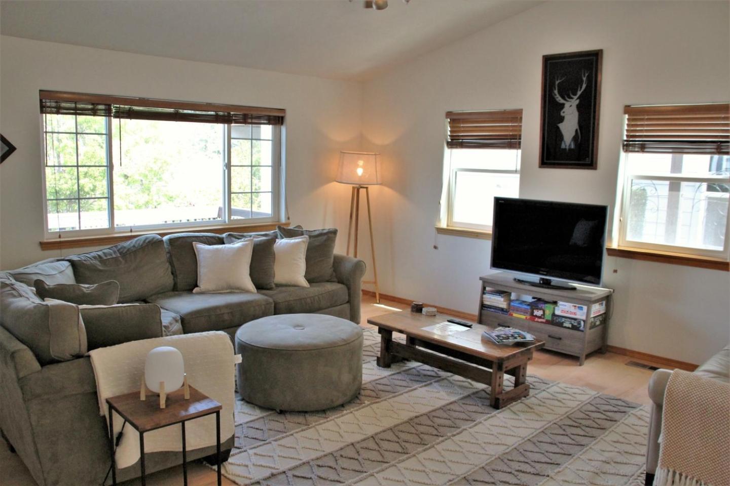 Four-Bedroom House photo 1