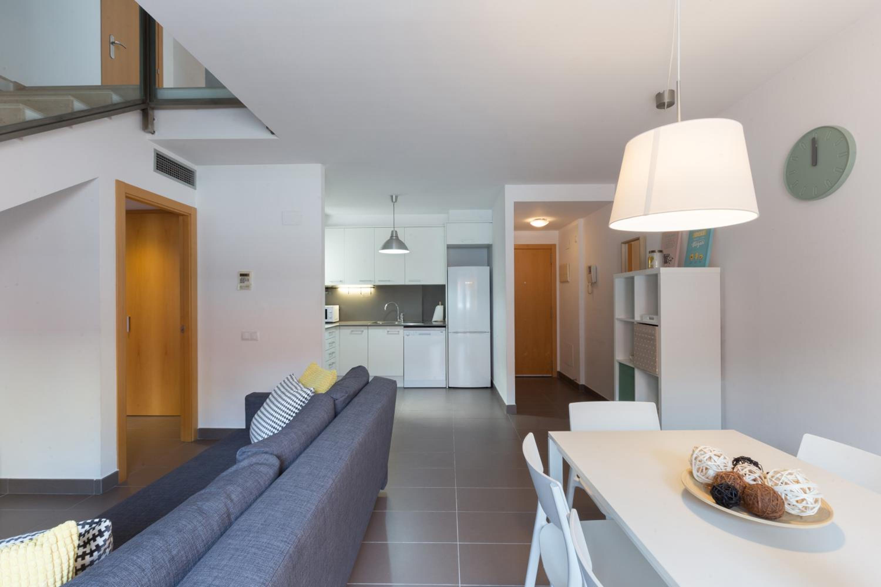  Three Bedroom Duplex Apartment photo 2