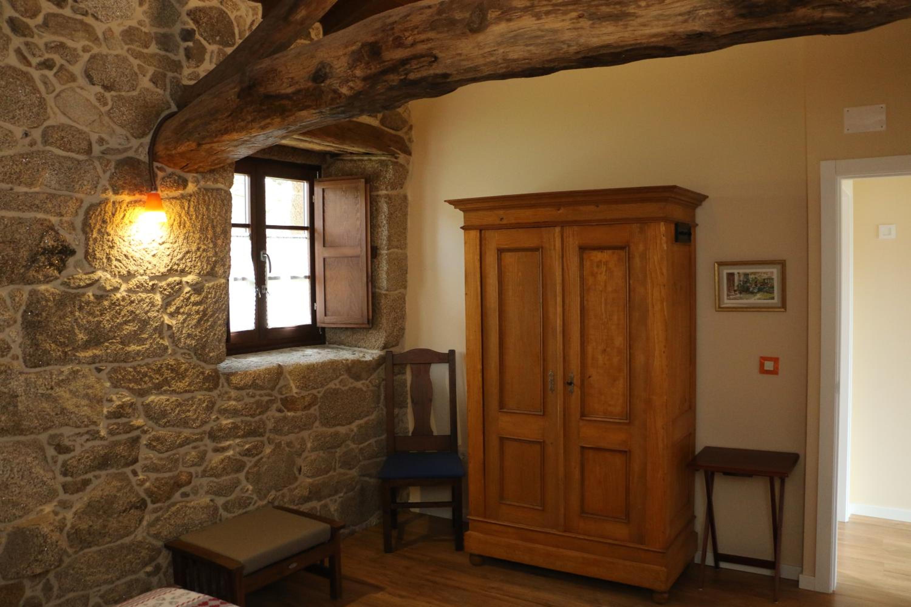 Superior Suite - Photo 7
