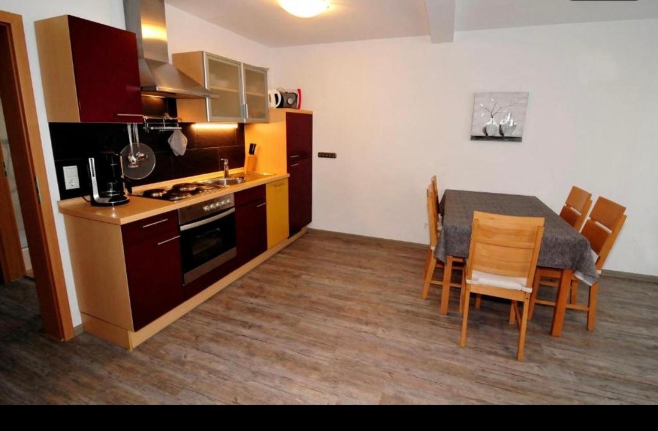 Studio Apartment photo 3