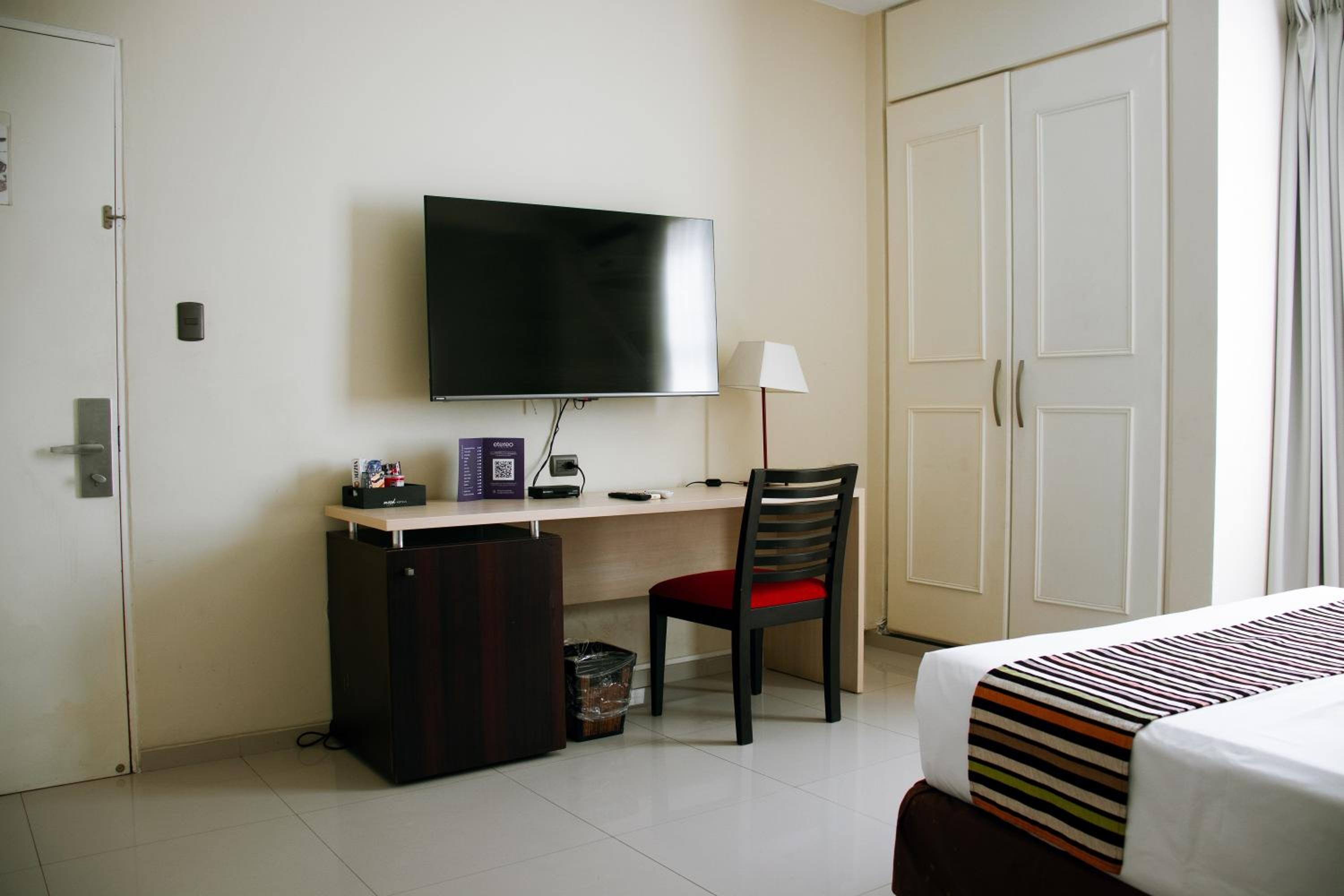 Single Room photo 3