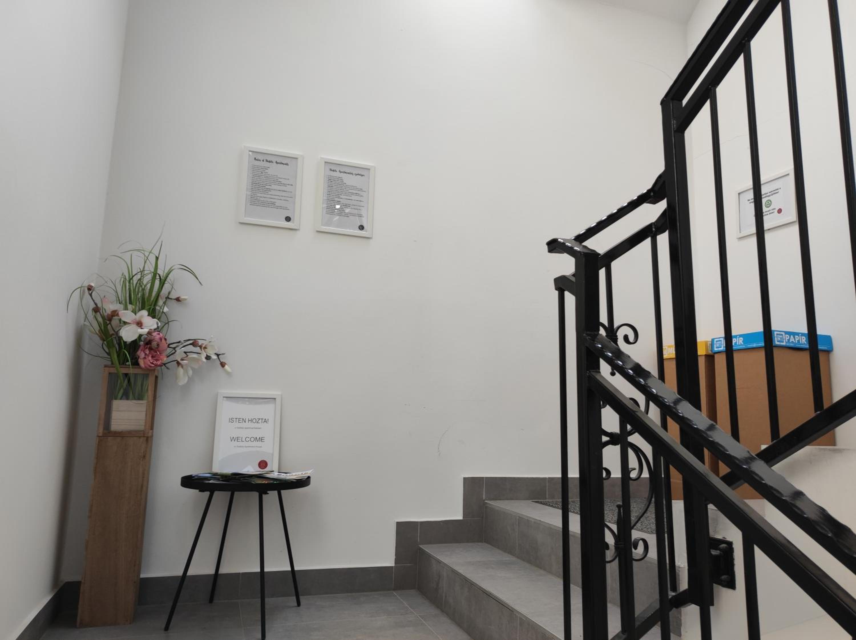 Deluxe Apartment - Photo 13