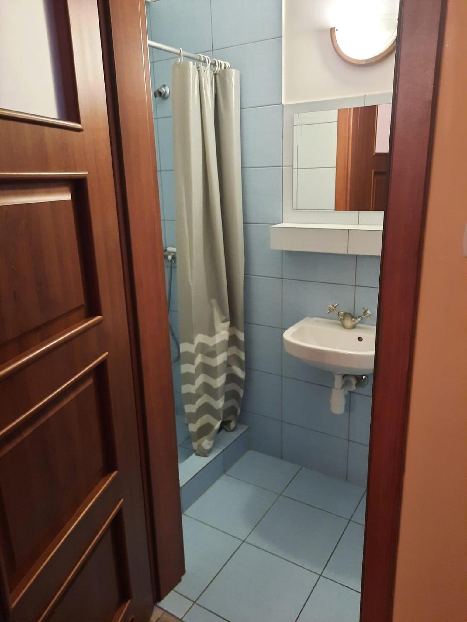 4-Bed Mixed Dormitory Room photo 1