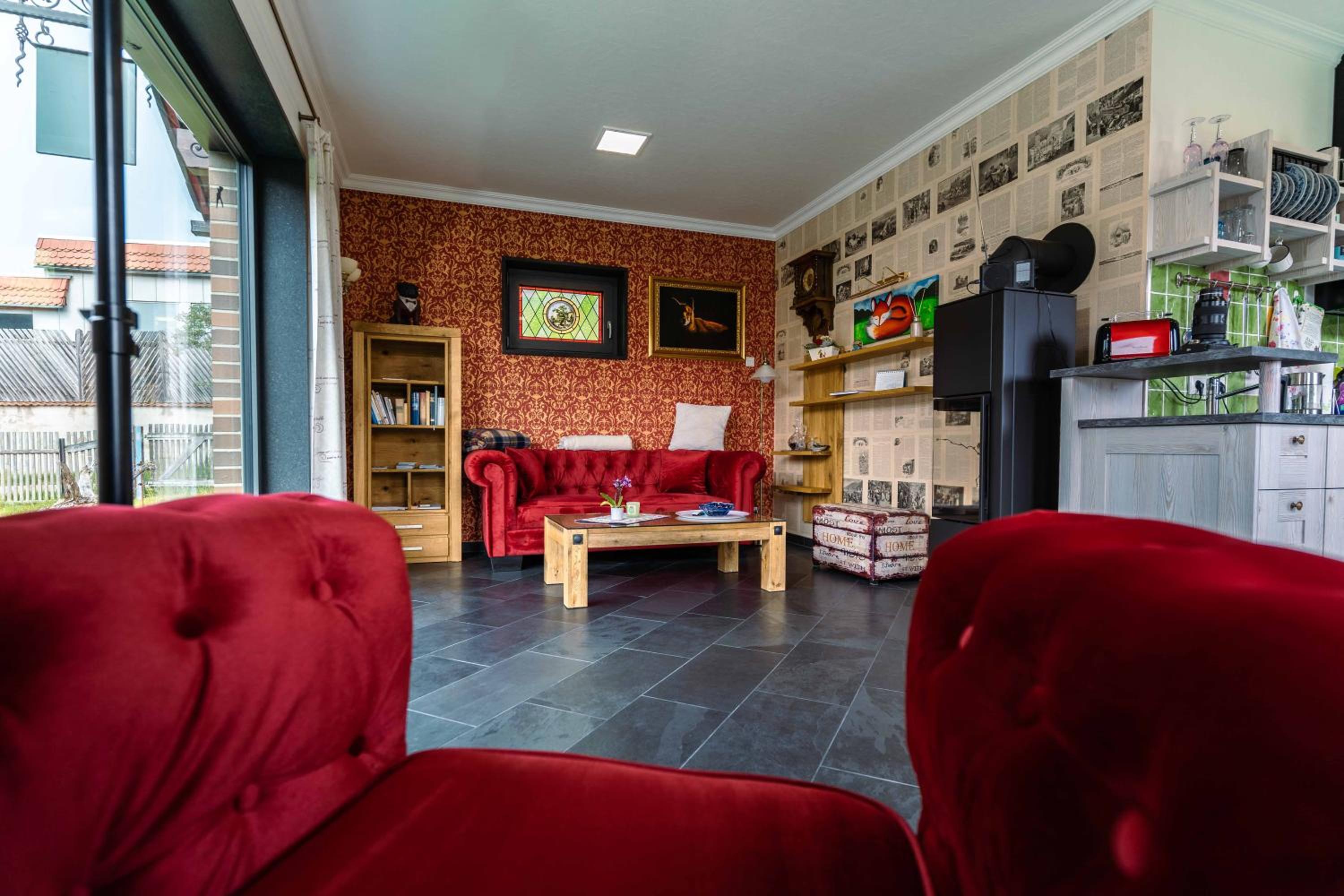 One-Bedroom House photo 1