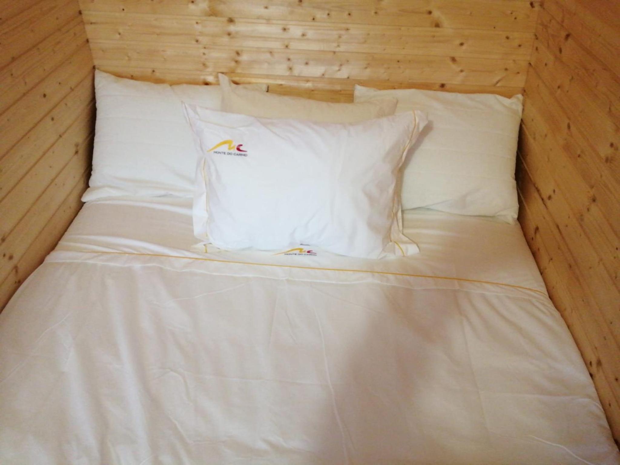 Double Room with Private Bathroom - Photo 7