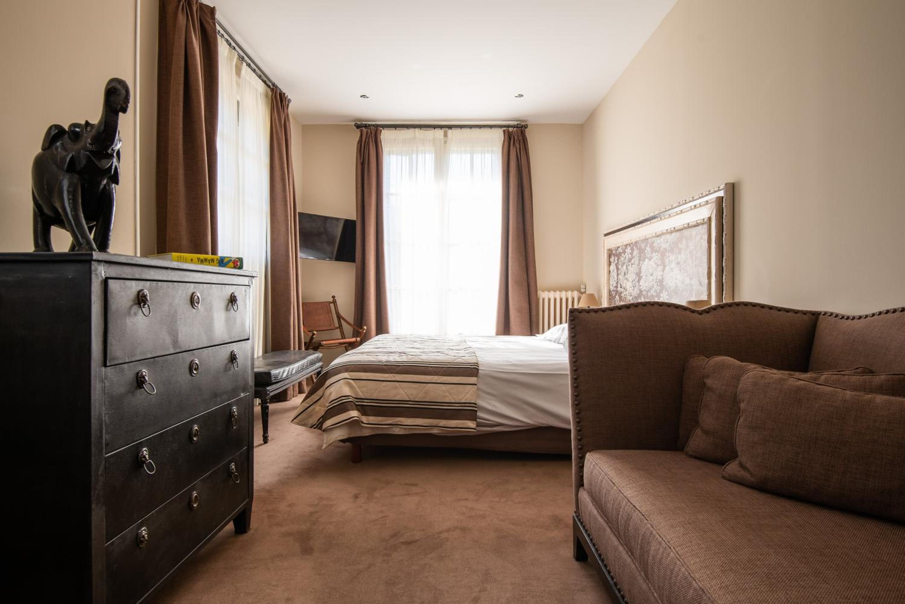 Superior Large Double Room photo 2