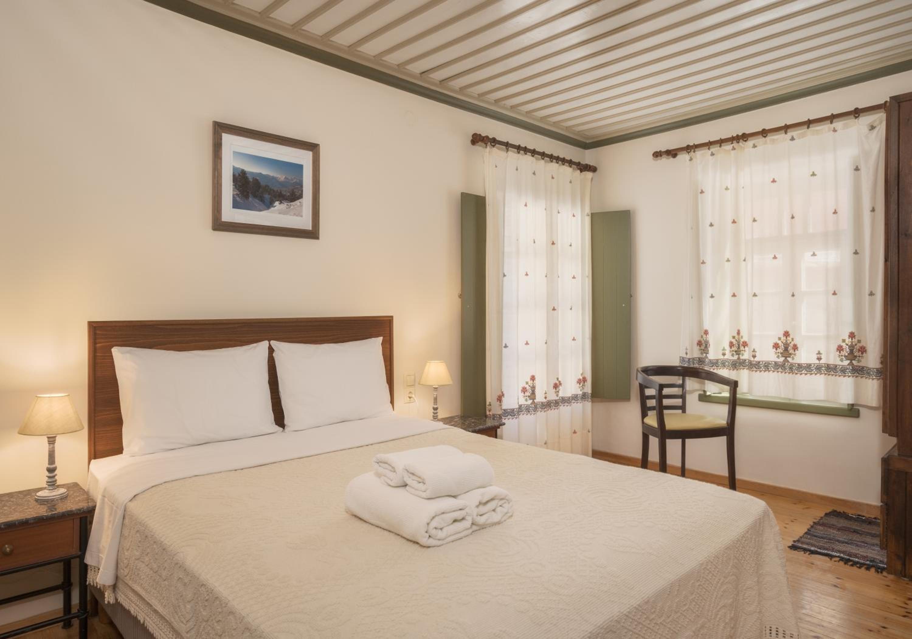 Deluxe Double Room with Balcony - Photo 1