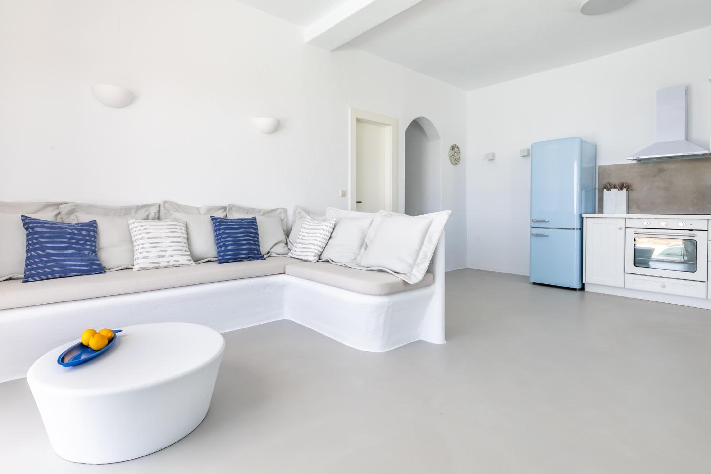 Two-Bedroom Villa photo 3