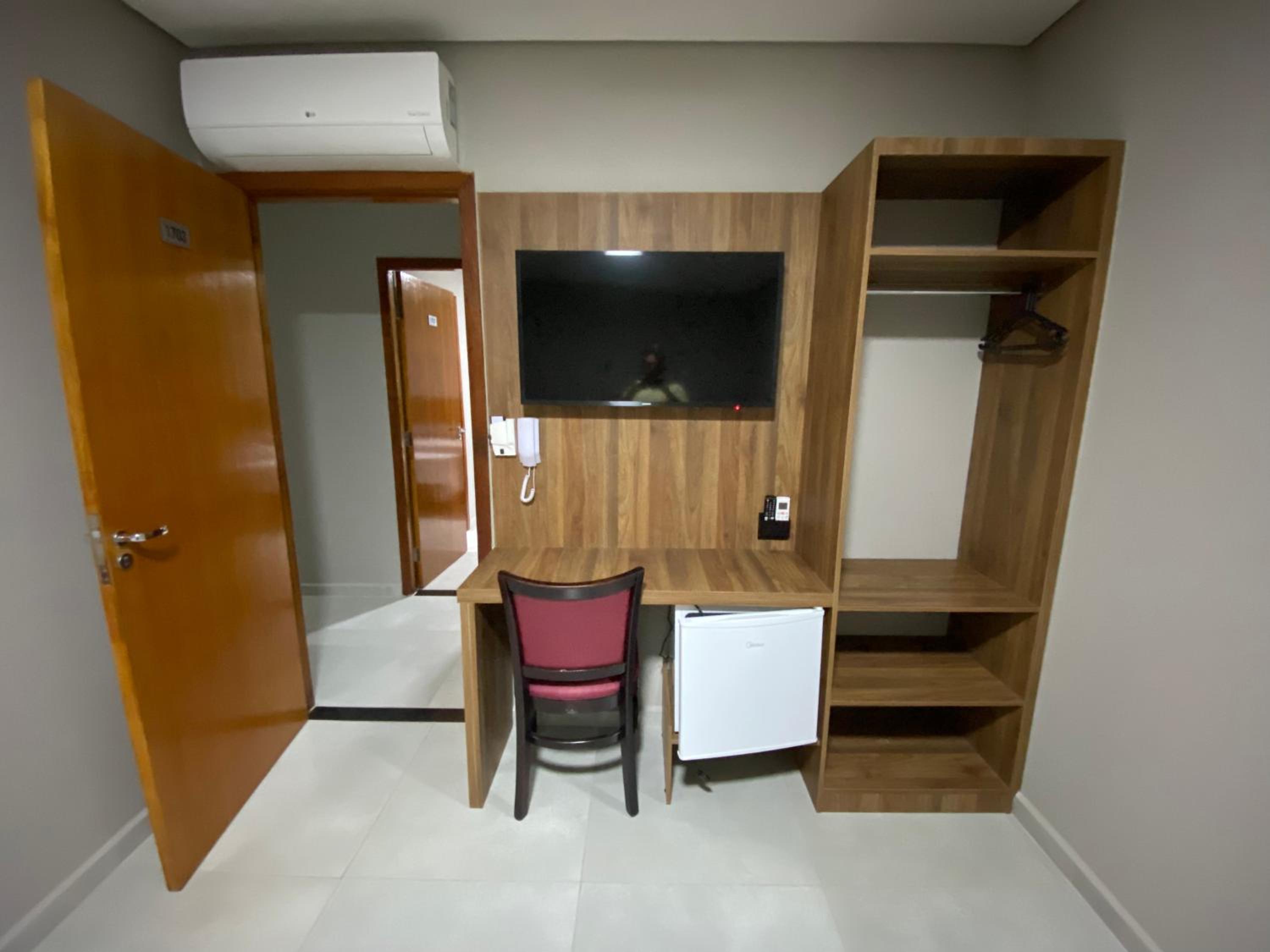 Standard Quadruple Room - Photo 3