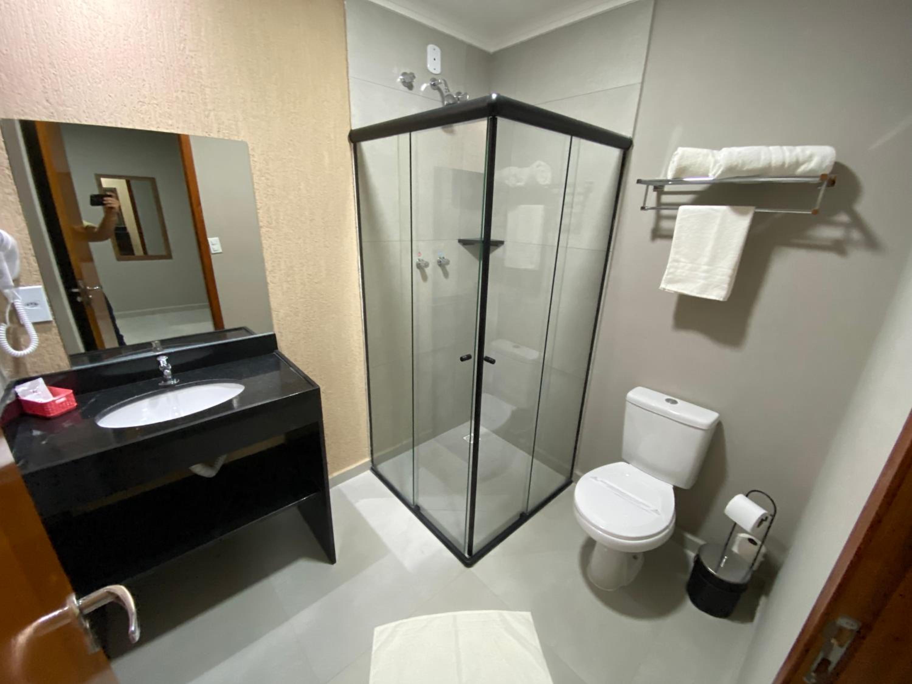 Standard Double Room - Photo 5