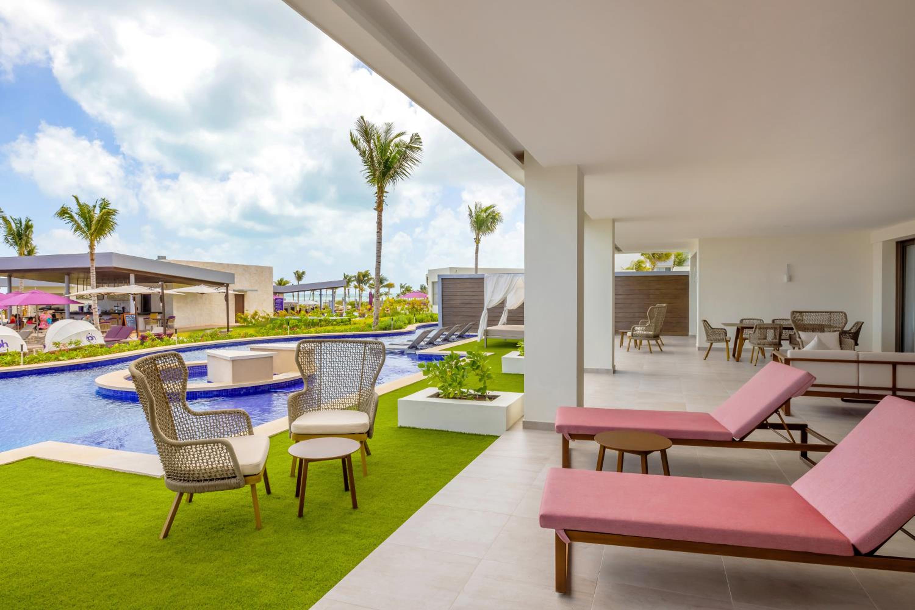 STAR Class Producers Two Bedroom Suite Swim Out