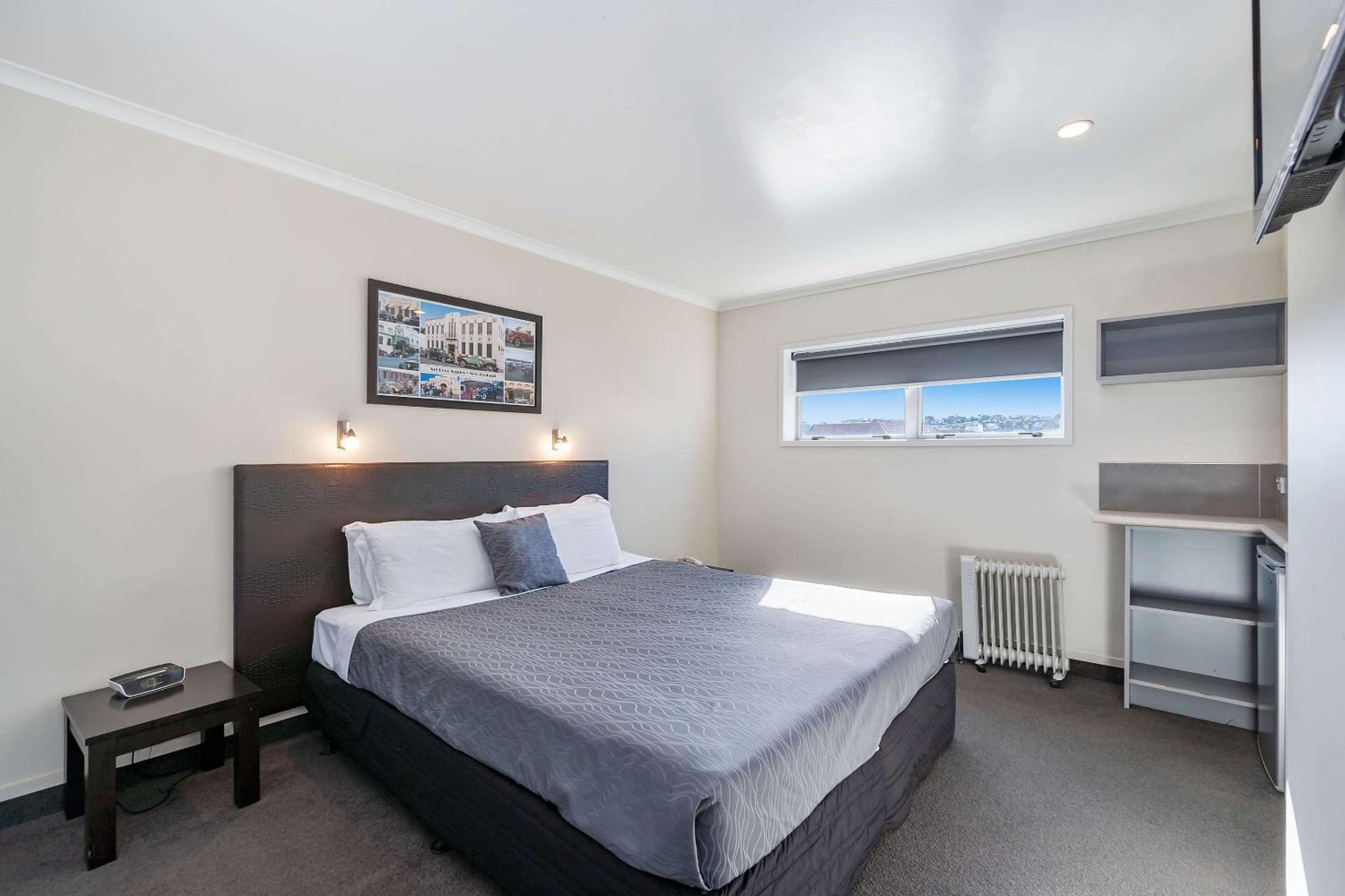 Two-Bedroom Apartment - Photo 1
