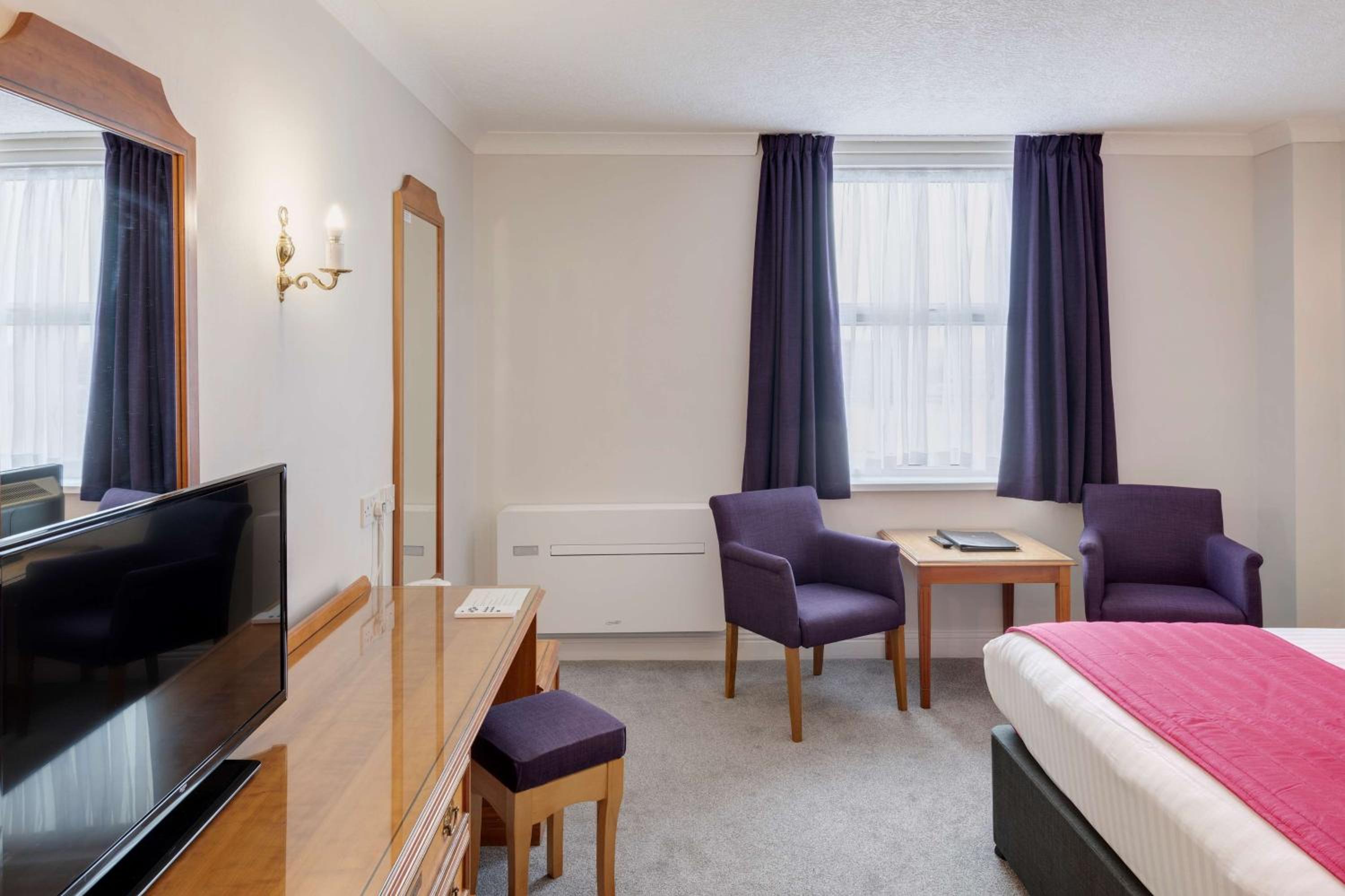 Standard Double Room - Non-Smoking - Photo 1