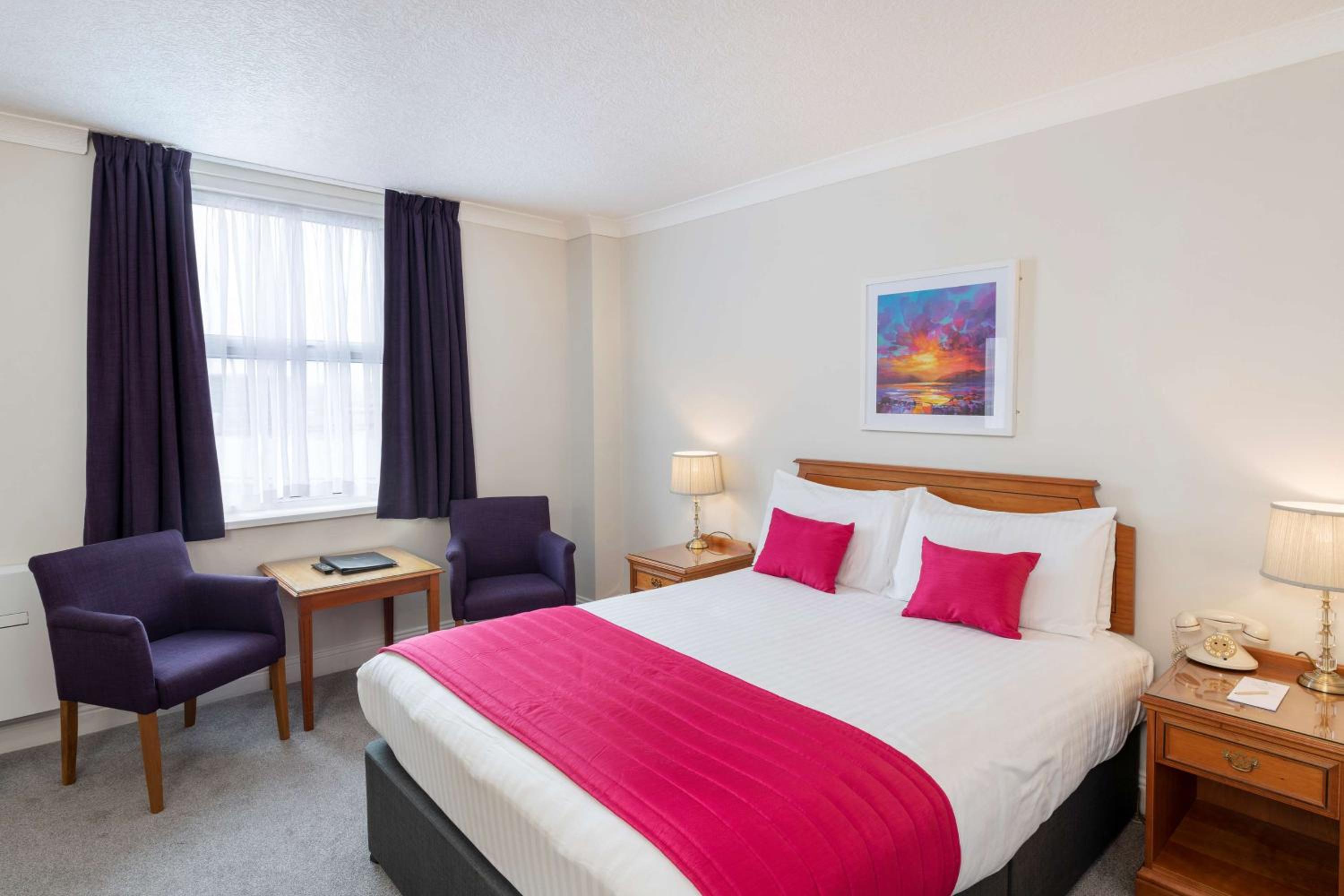 Standard Double Room - Non-Smoking - Photo 2