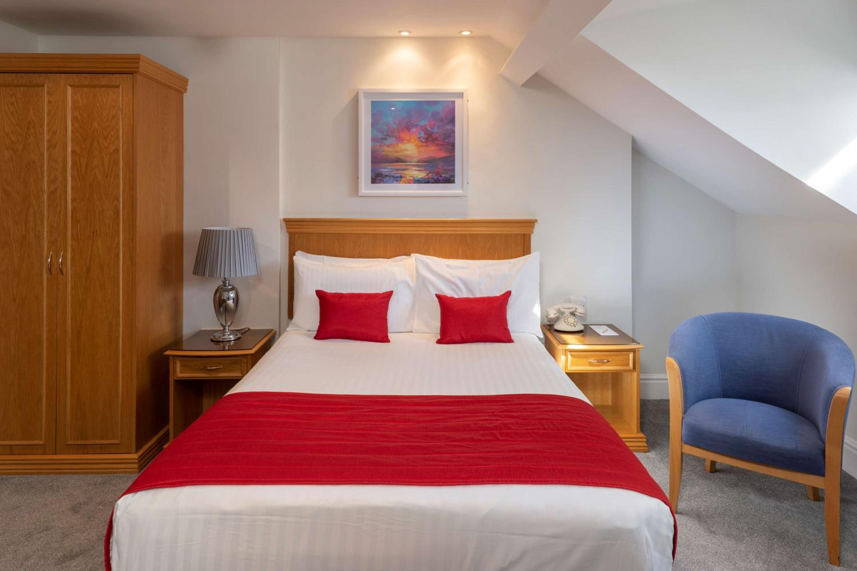 Small Double Room - Non-Smoking - Photo 1