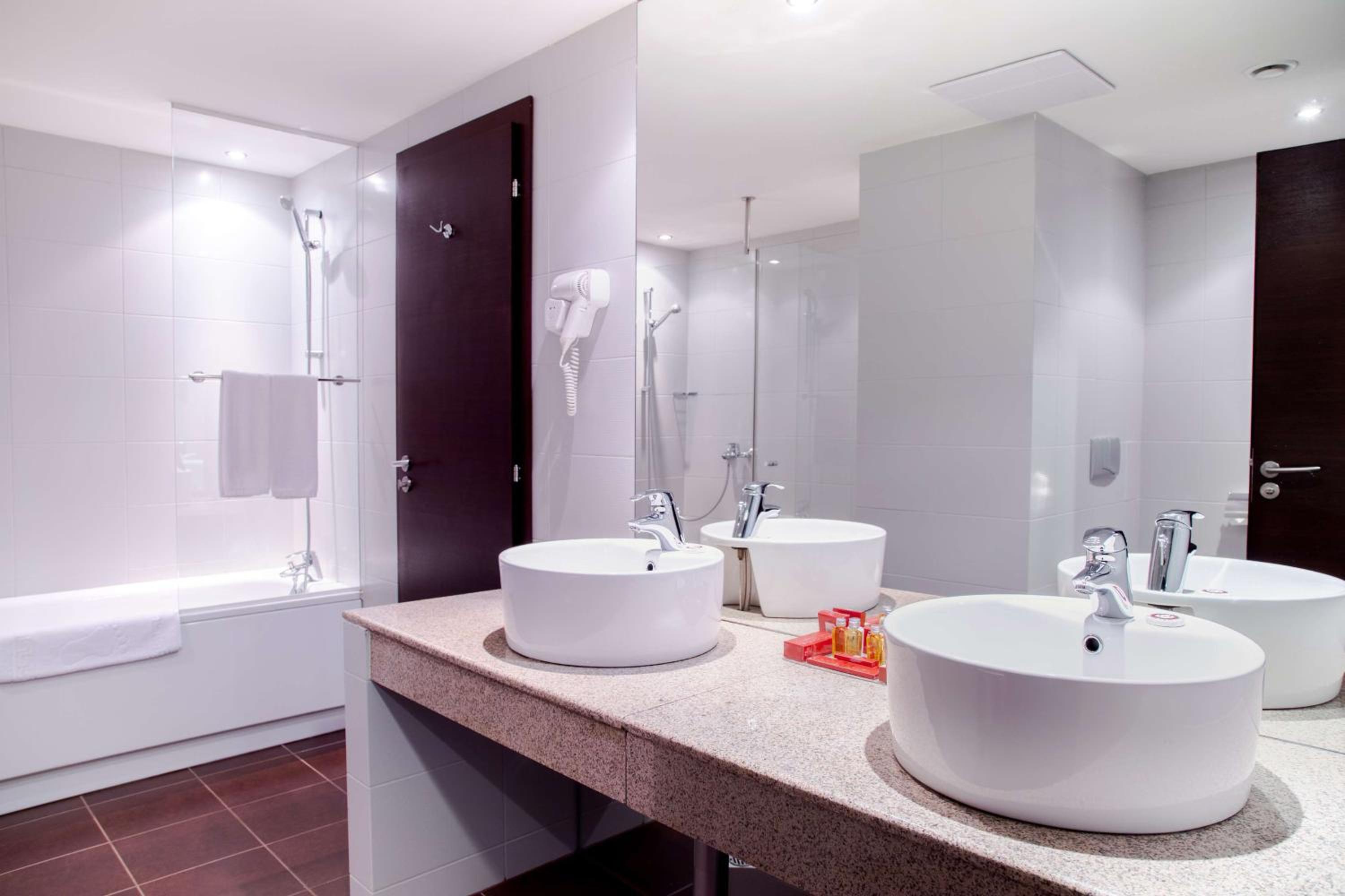 Premium Room - Photo 3