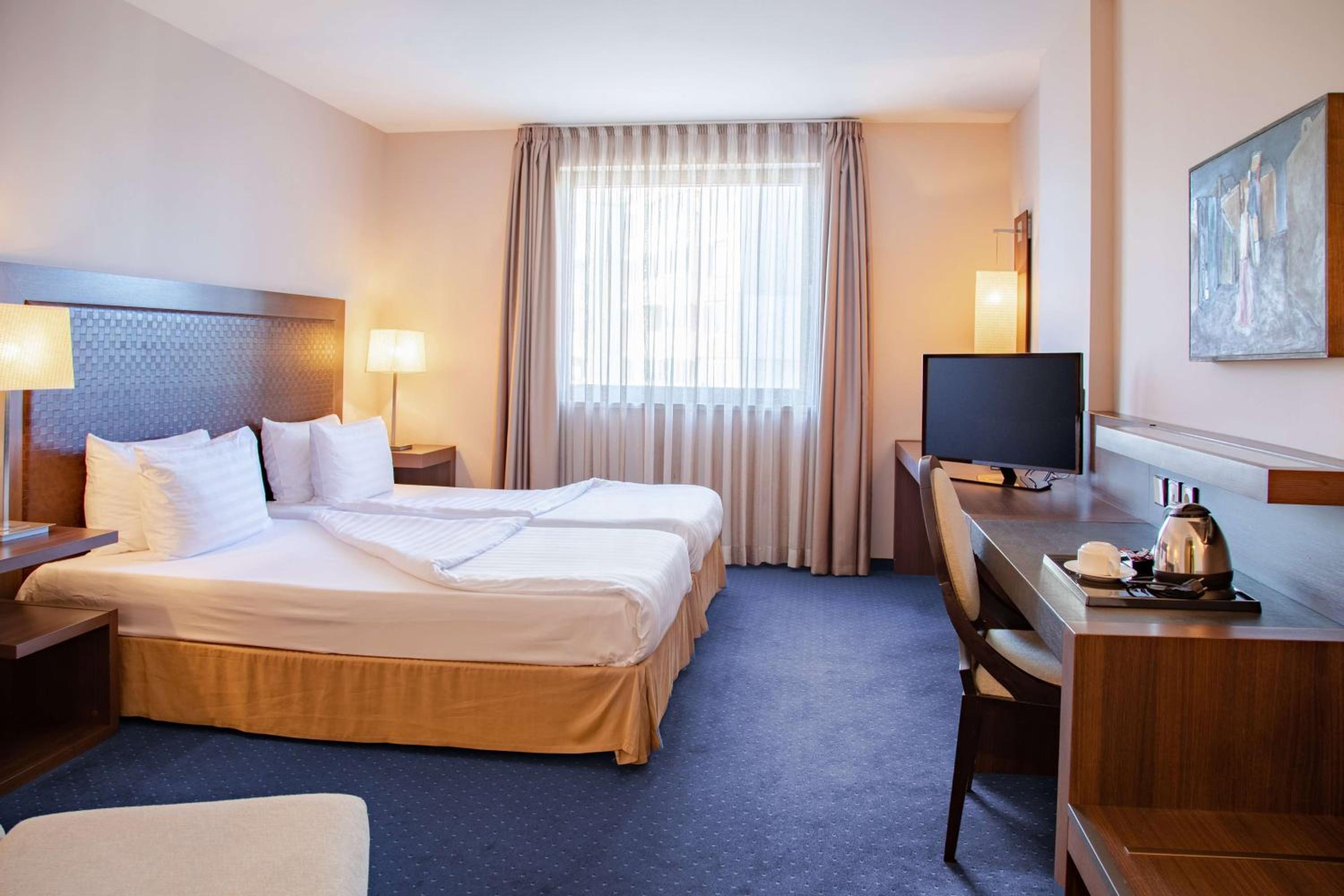 Standard Room - Photo 2