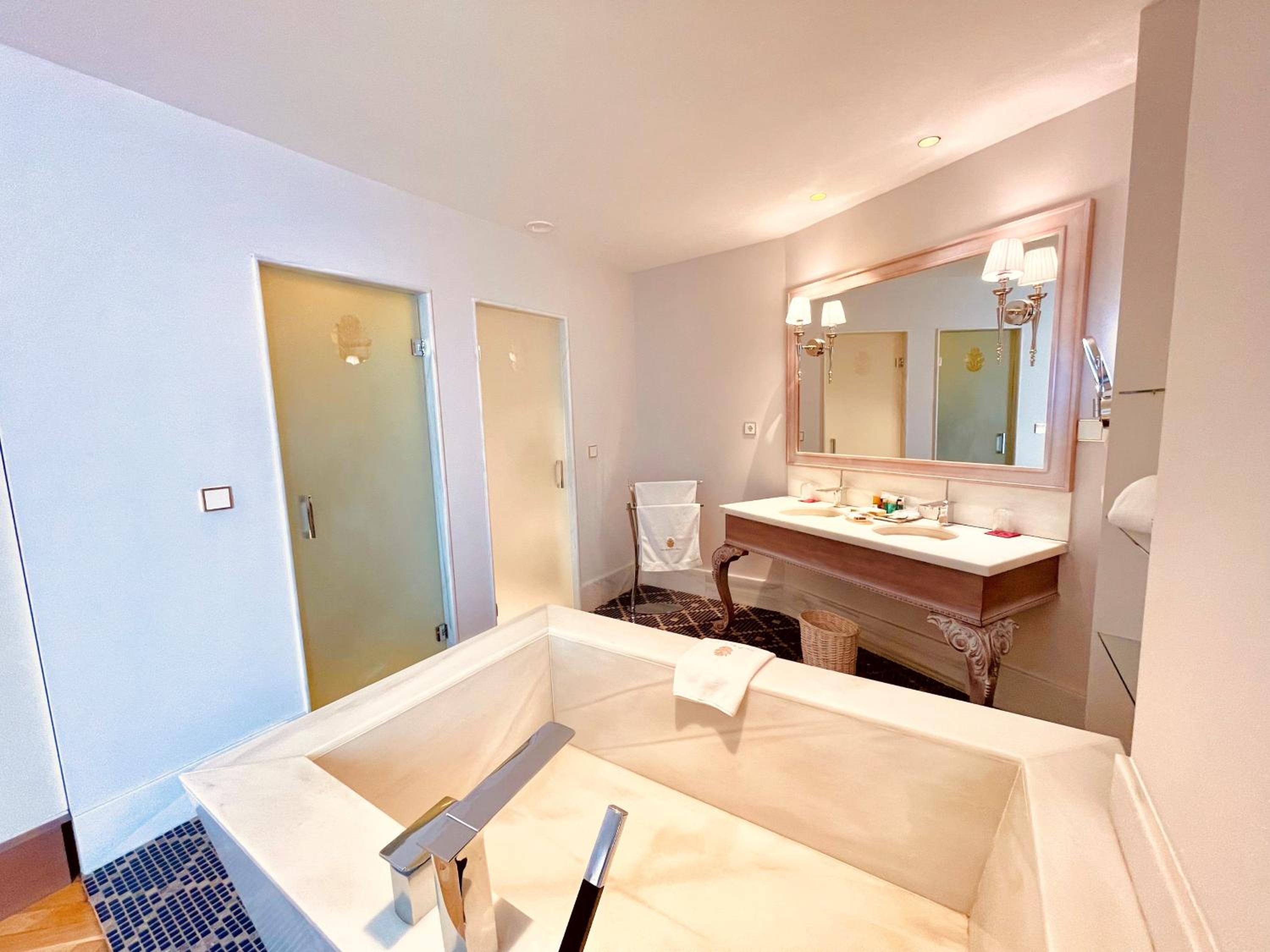 Habitación familiar Deluxe (2 adultos + 1 niño)