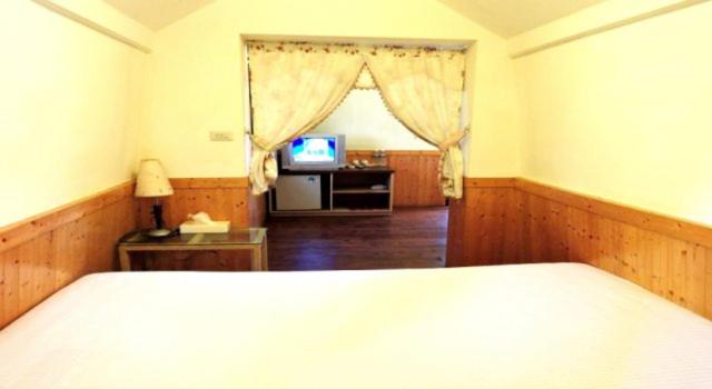 One-Bedroom Chalet