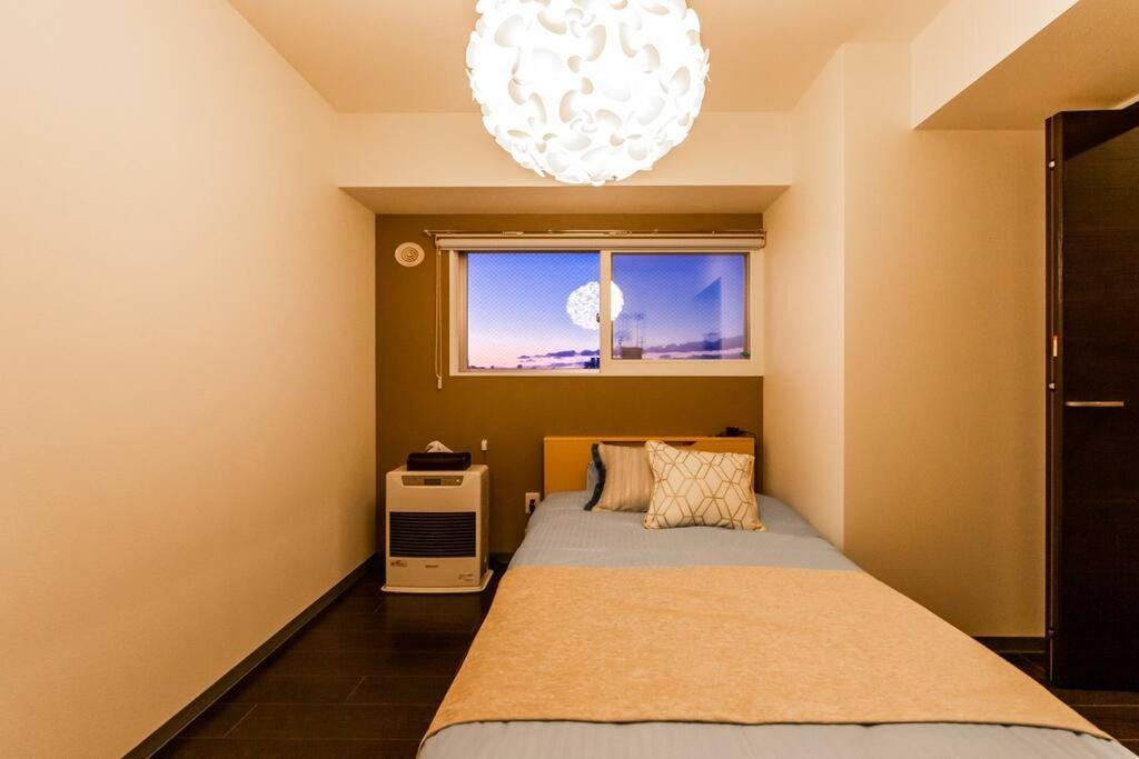 One-Bedroom Apartment - Photo 33
