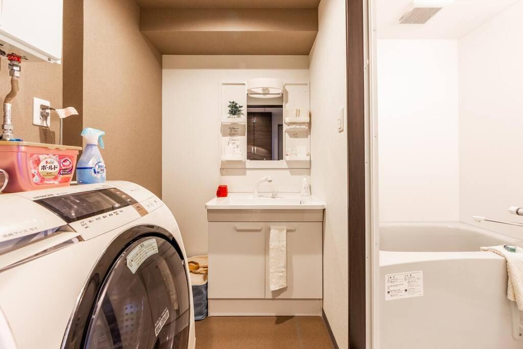 One-Bedroom Apartment - Photo 12