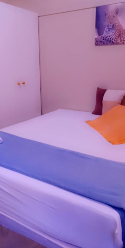 Deluxe Queen Room - Photo 1
