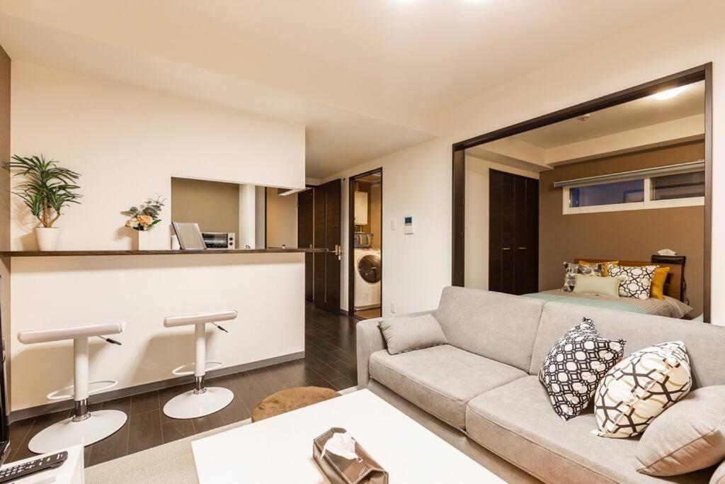 One-Bedroom Apartment - Photo 43