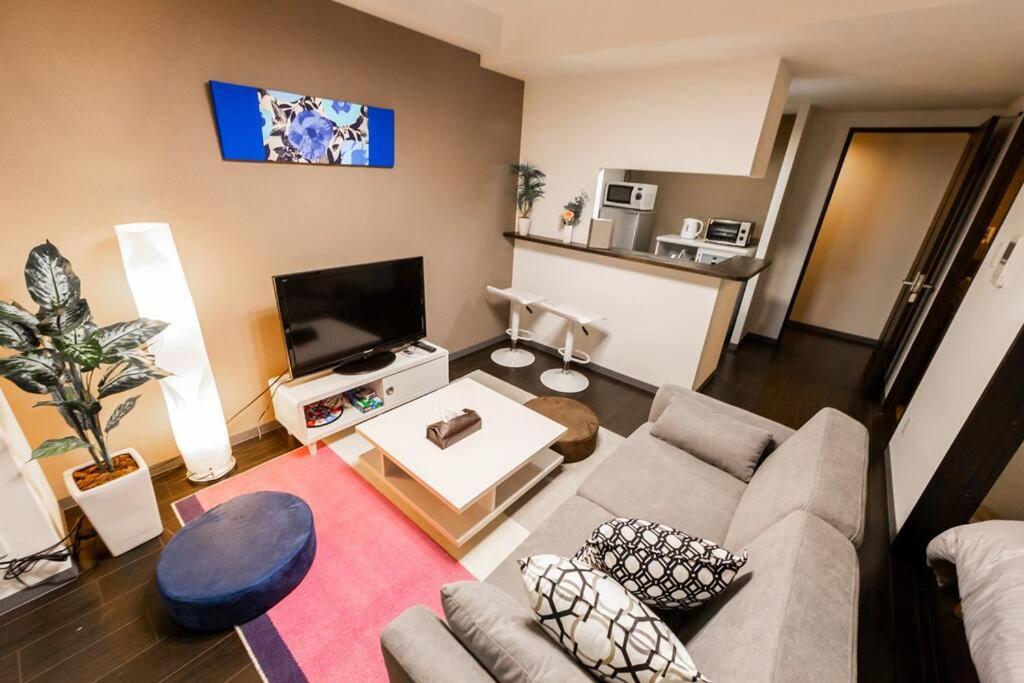 One-Bedroom Apartment - Photo 27