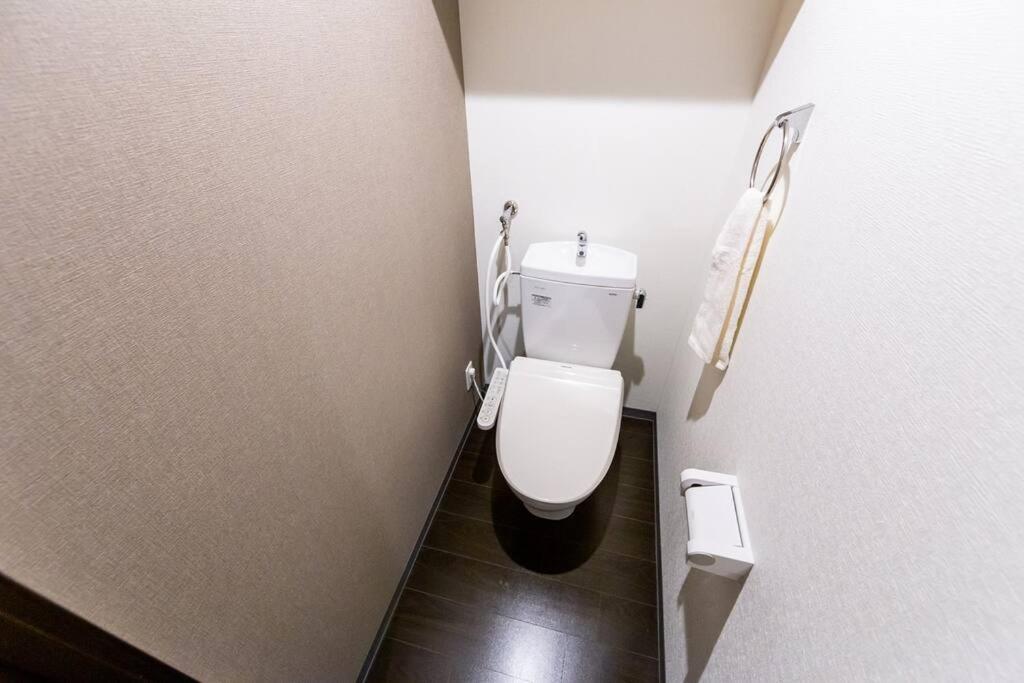 One-Bedroom Apartment - Photo 25