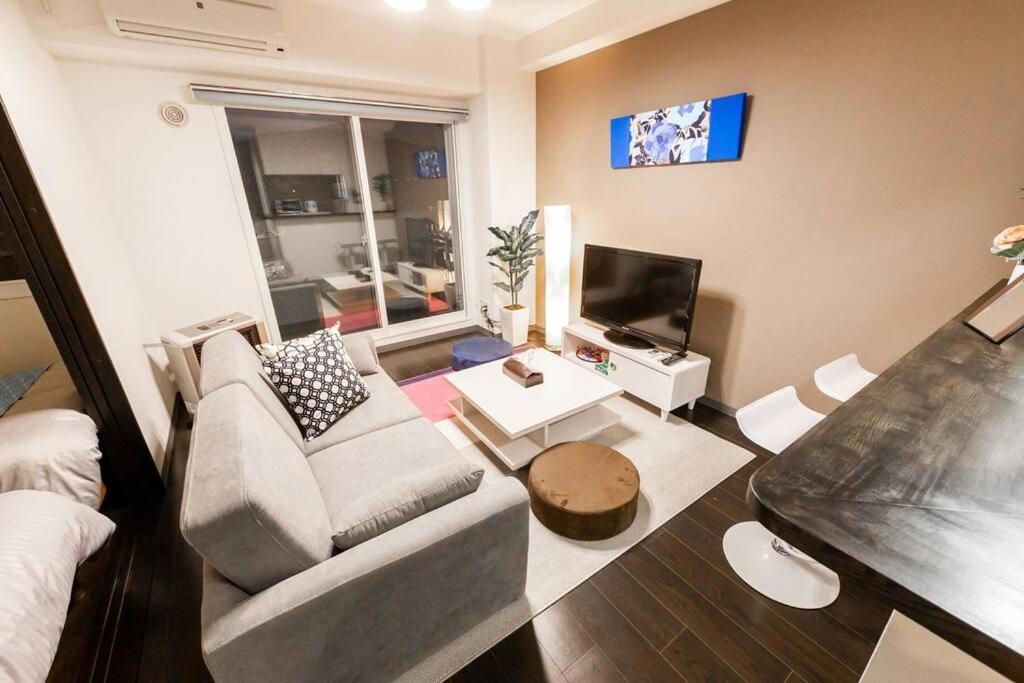 One-Bedroom Apartment - Photo 9