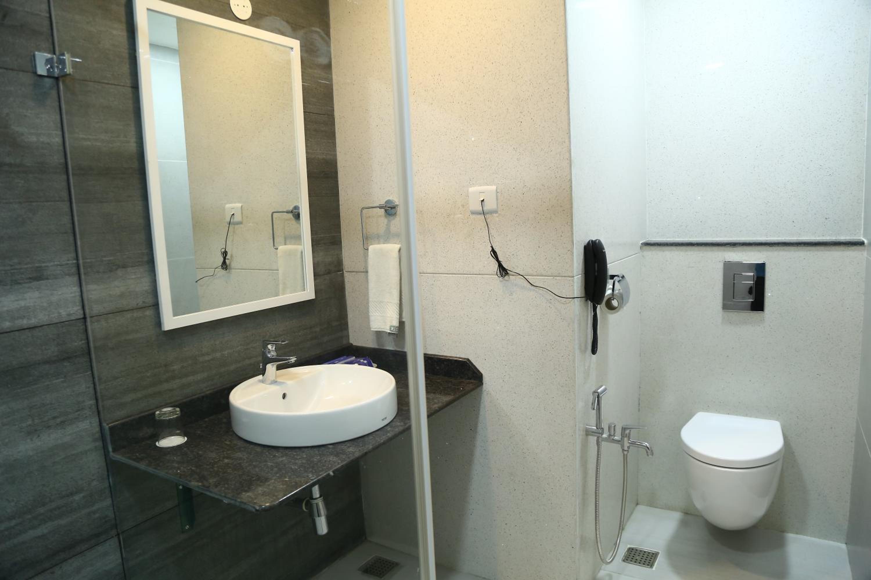 Economy Double or Twin Room photo 2