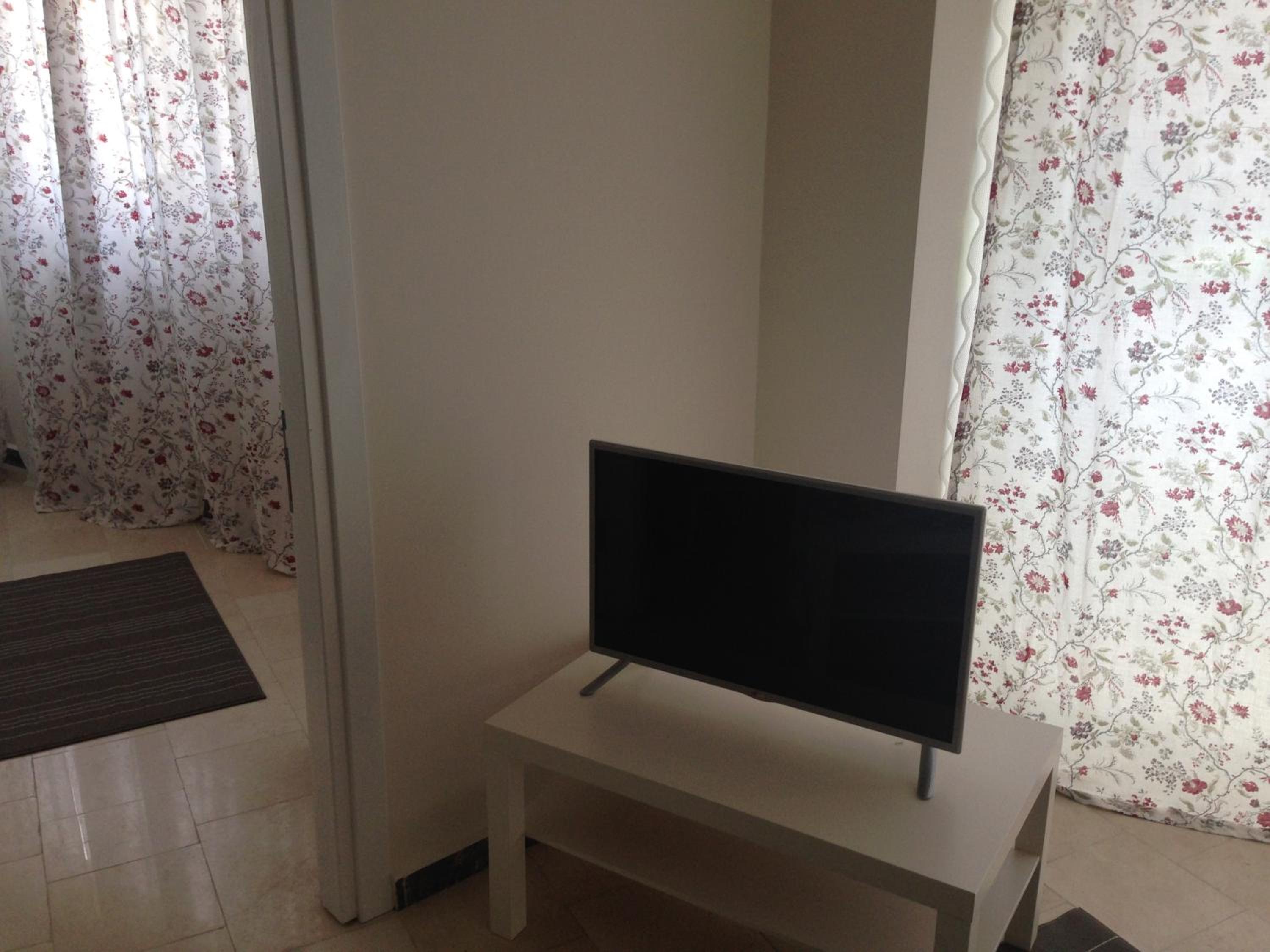 Deluxe Quadruple Room - Photo 3