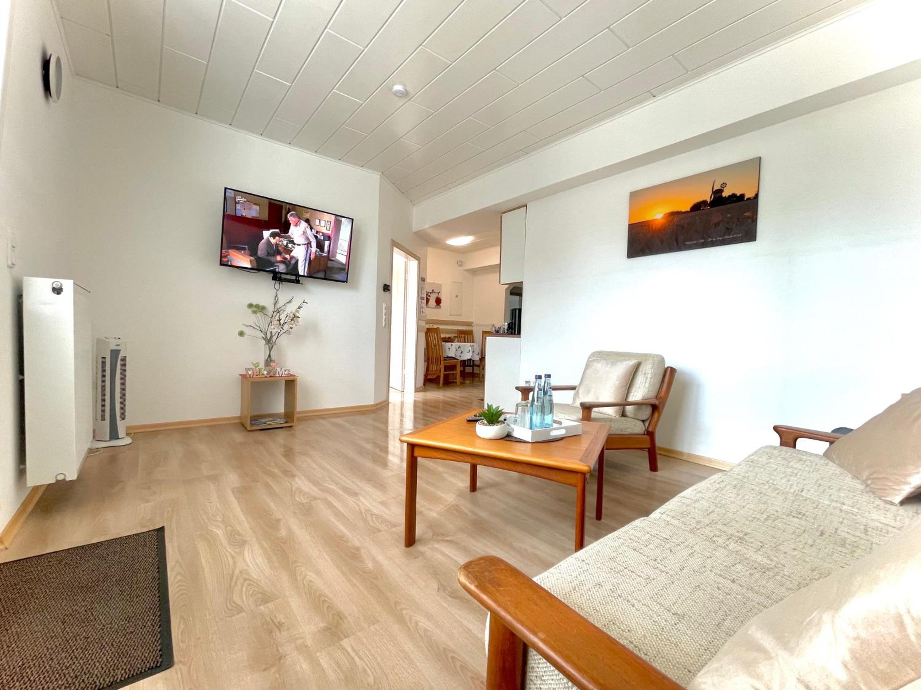 Apartment with Balcony photo 1