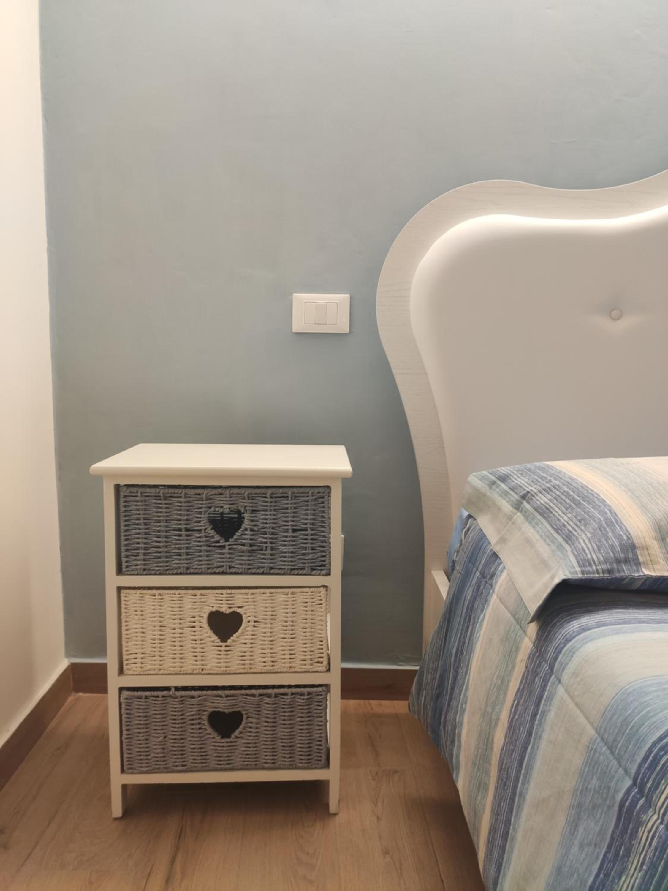 One-Bedroom Apartment - Photo 17