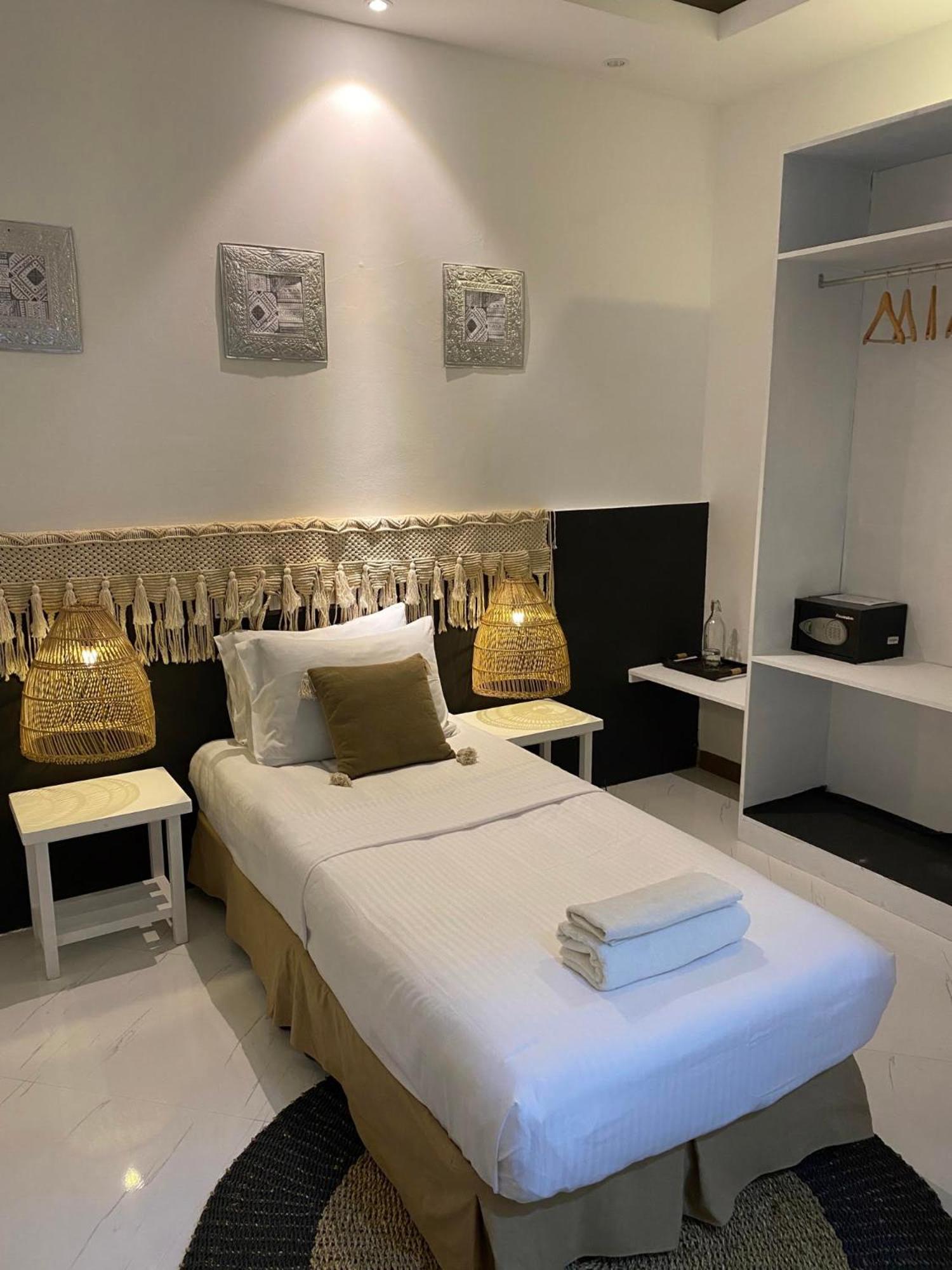 Standard Single Room photo 2