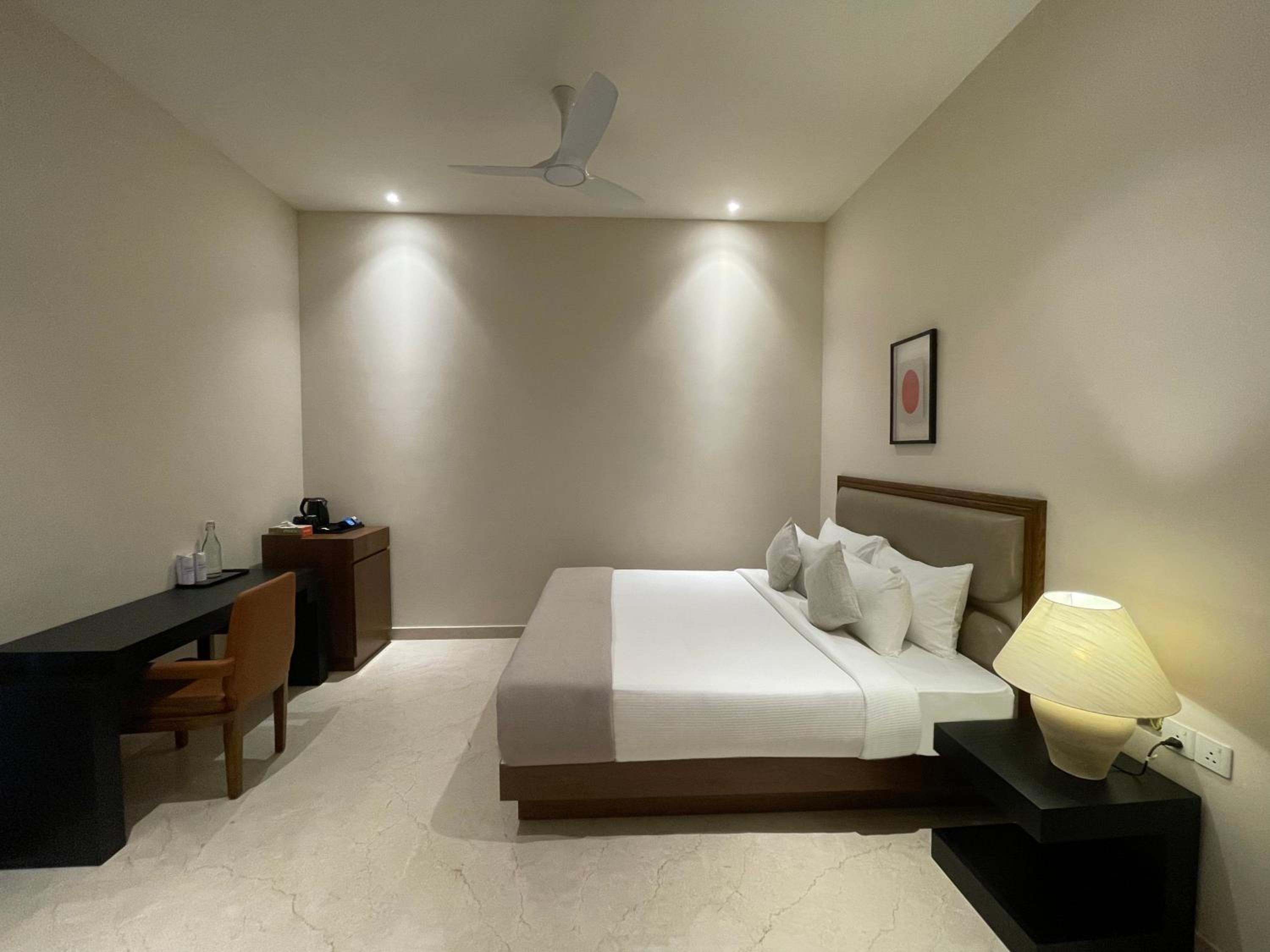 Ethnic Standard Room - Photo 5