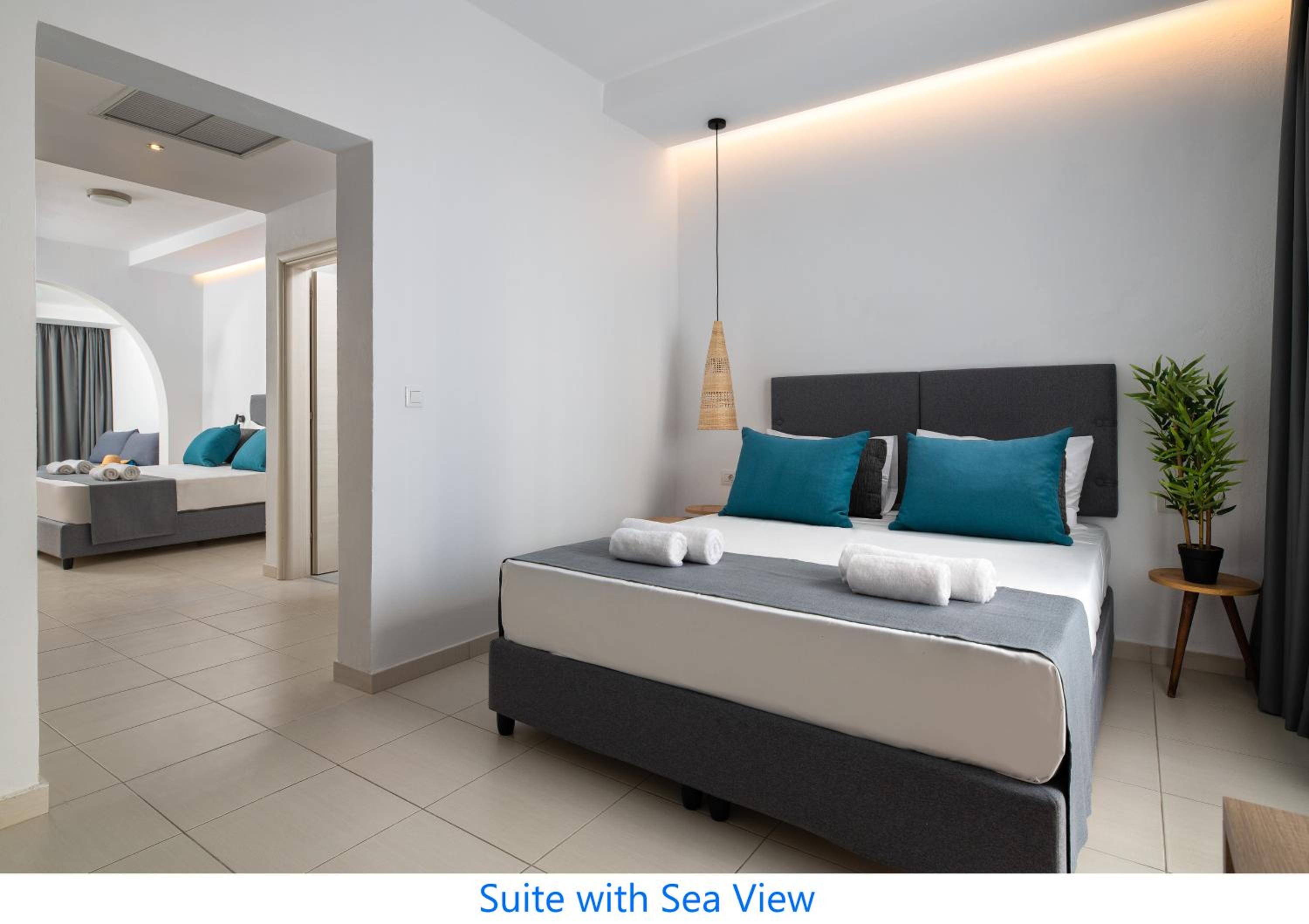 Junior Suite with Sea View photo 2