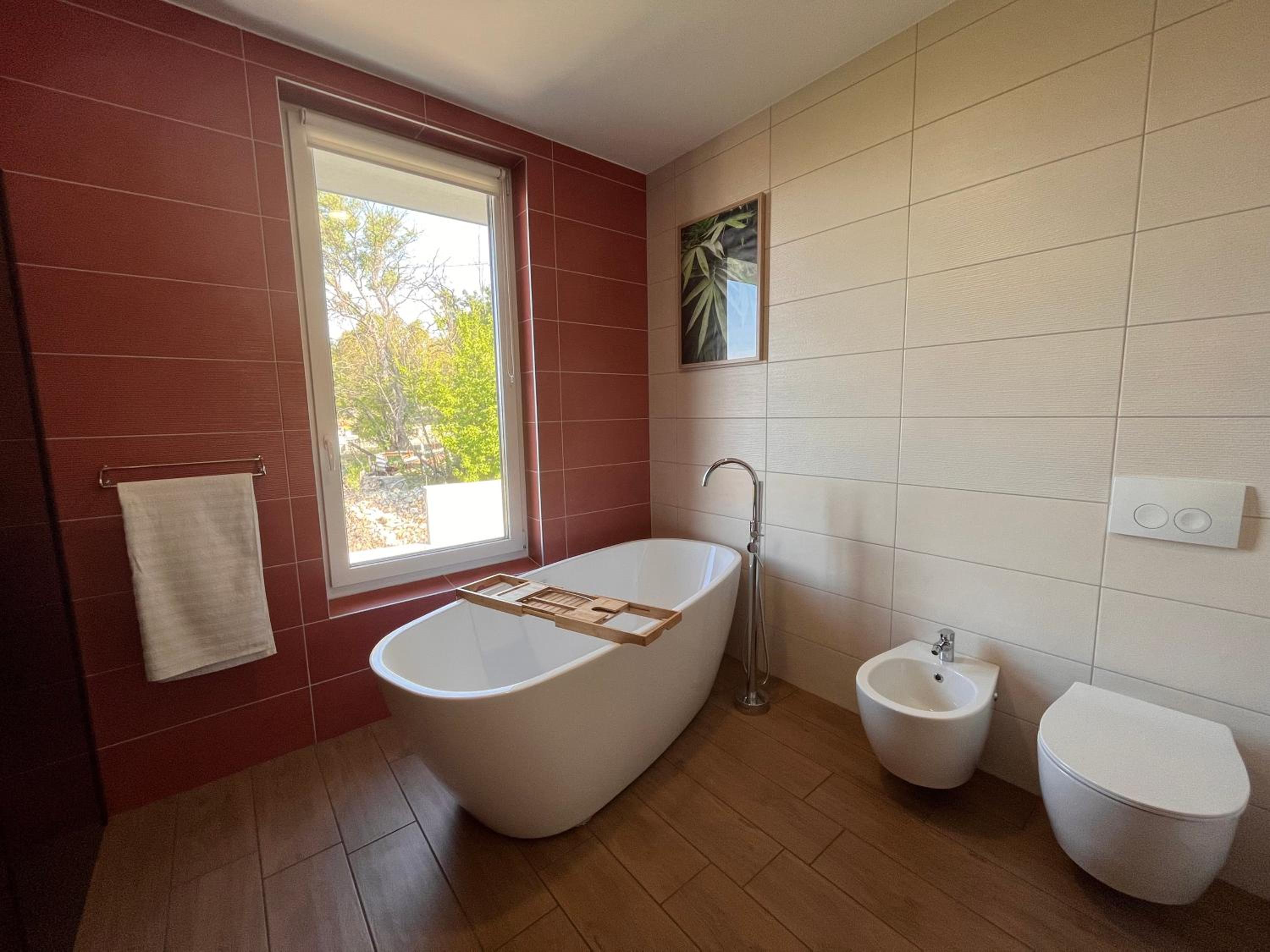 Three-Bedroom Villa photo 3