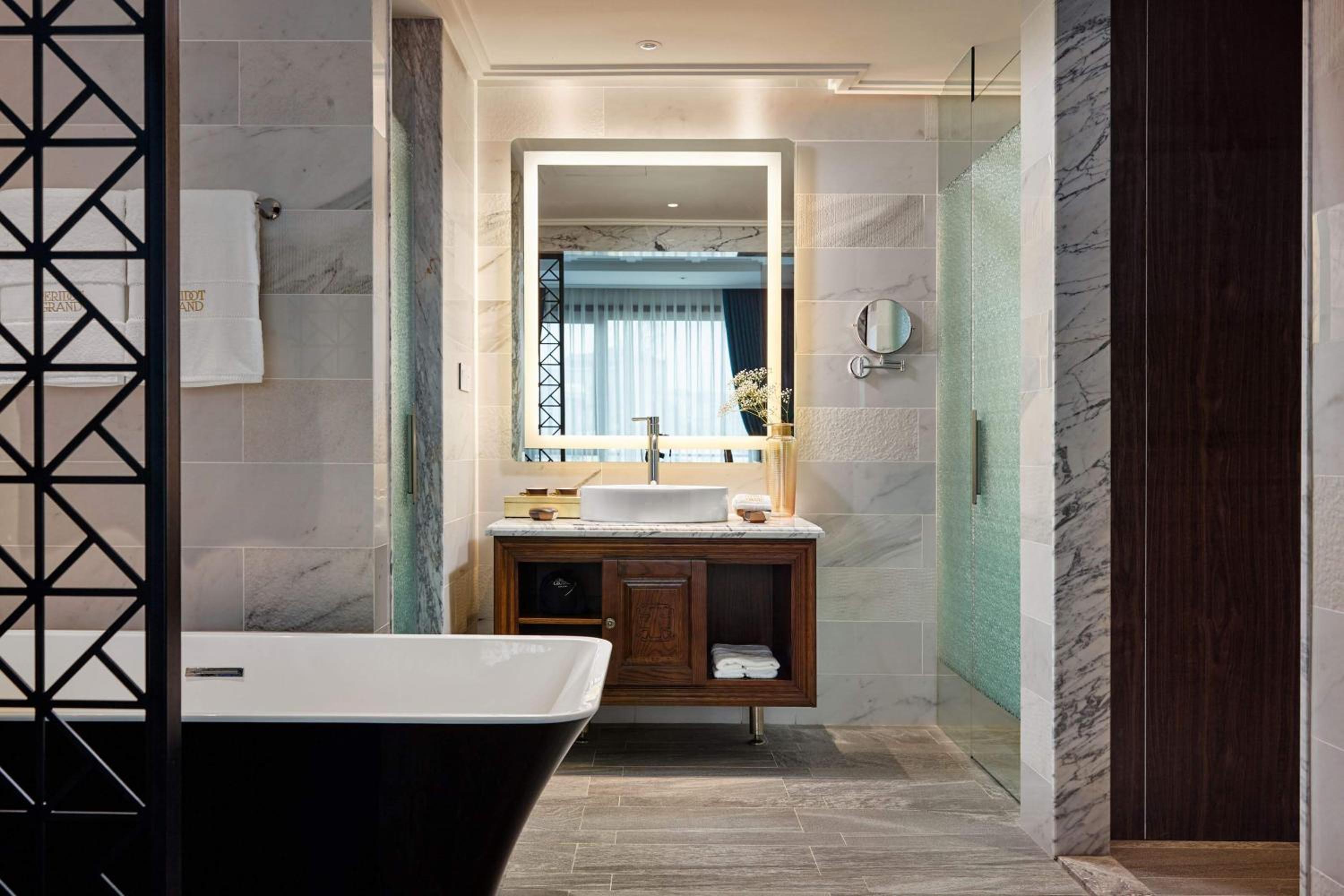 Grand Suite - Photo 2