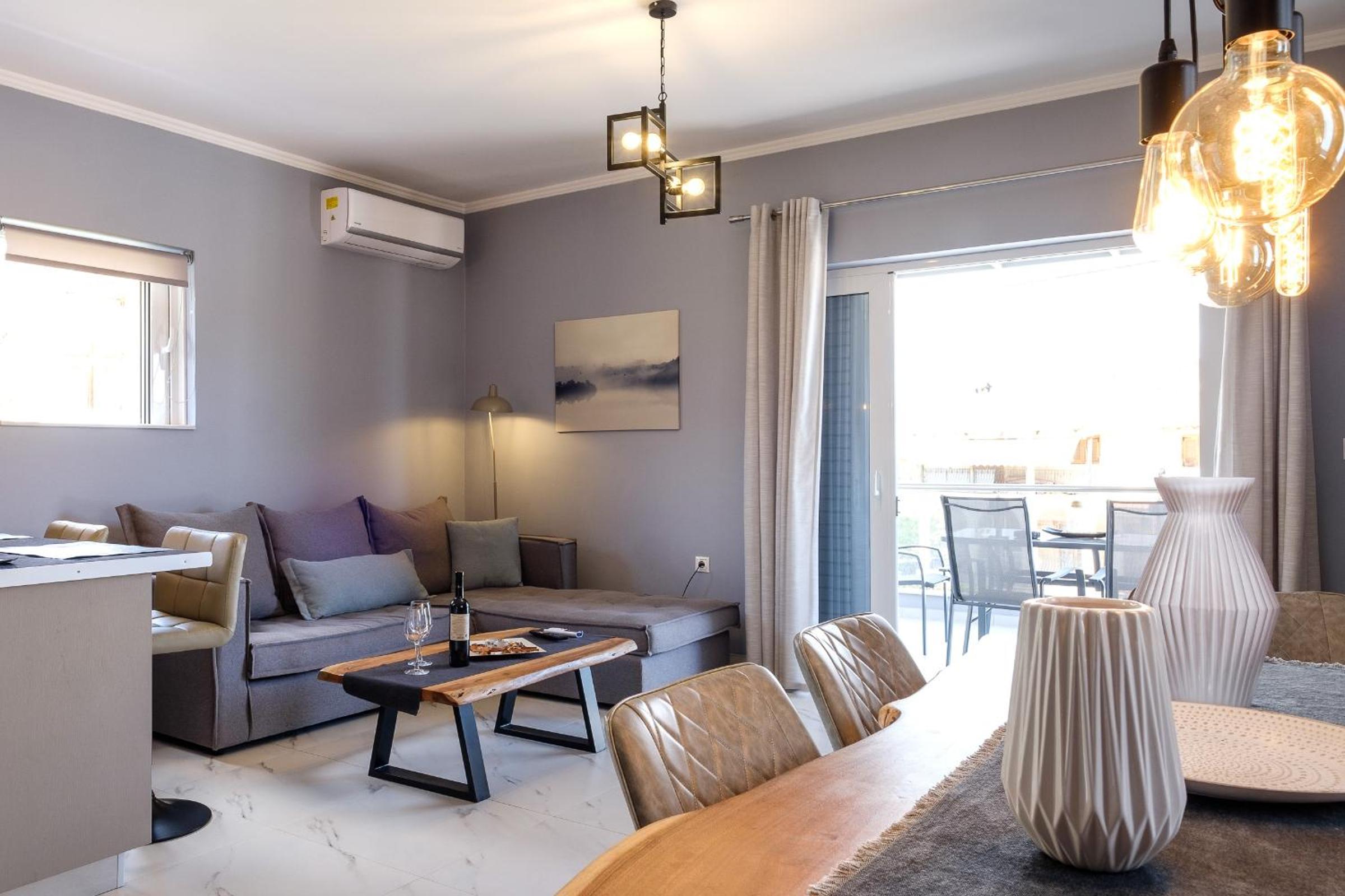 Two-Bedroom Apartment - Photo 16
