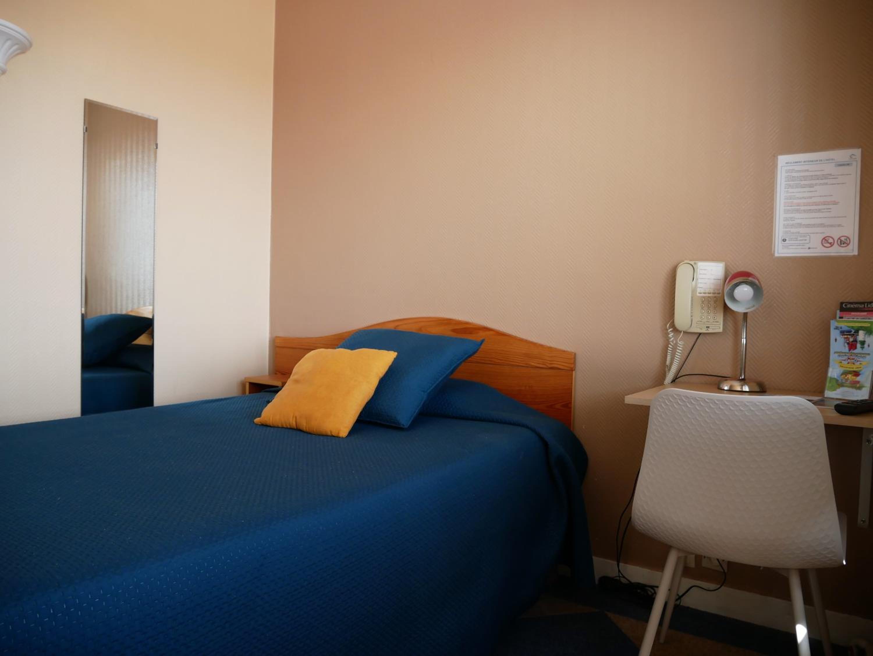 Standard Single Room with Shower