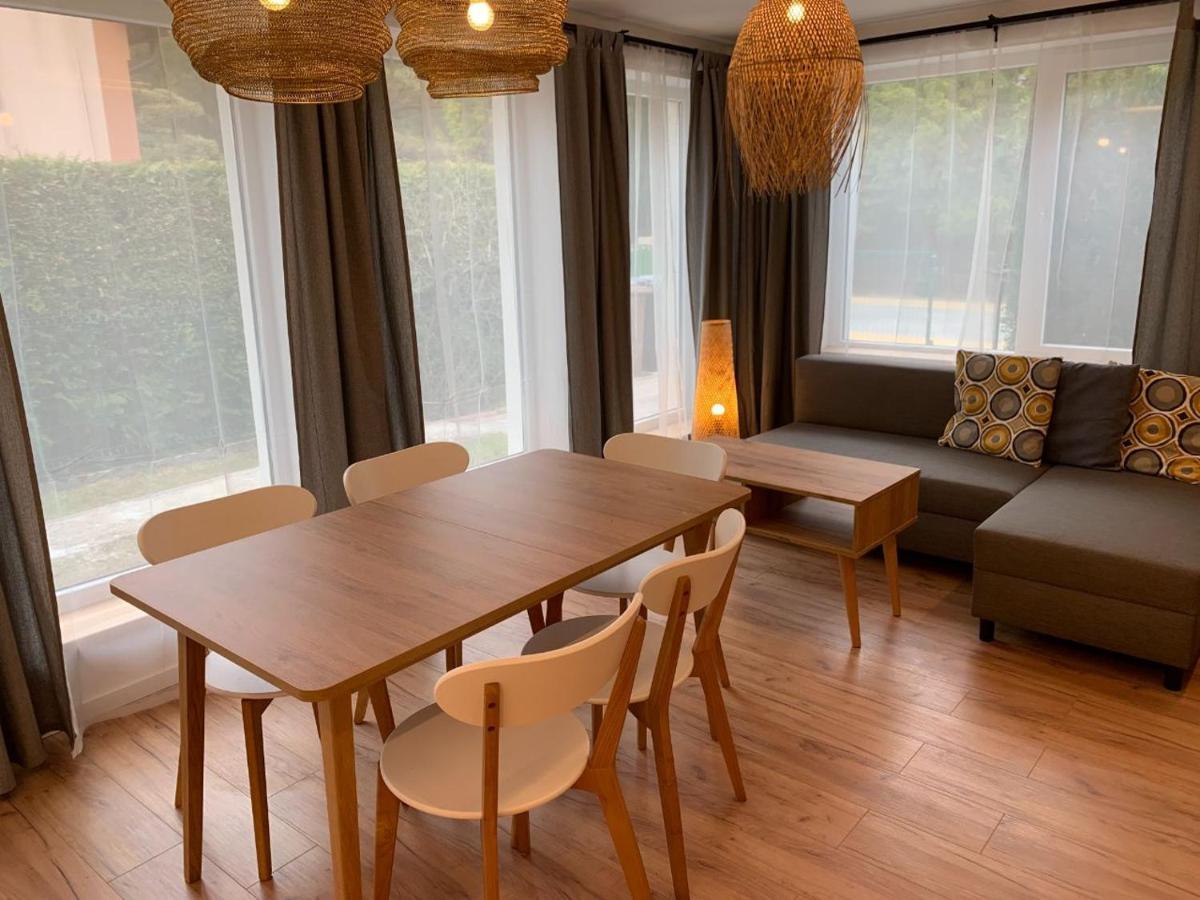Apartment - Split Level photo 3