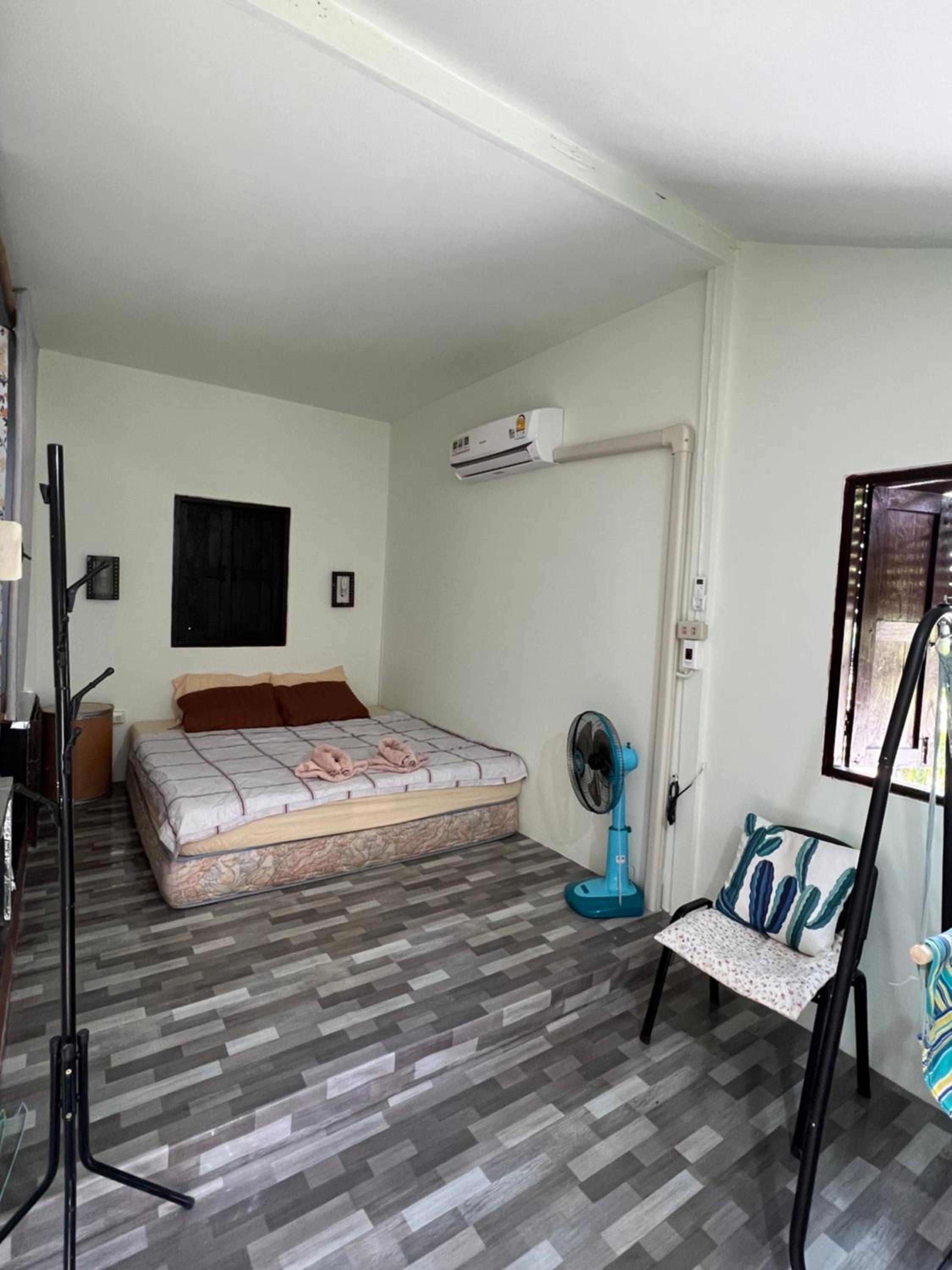 Standard Double Room - Photo 6