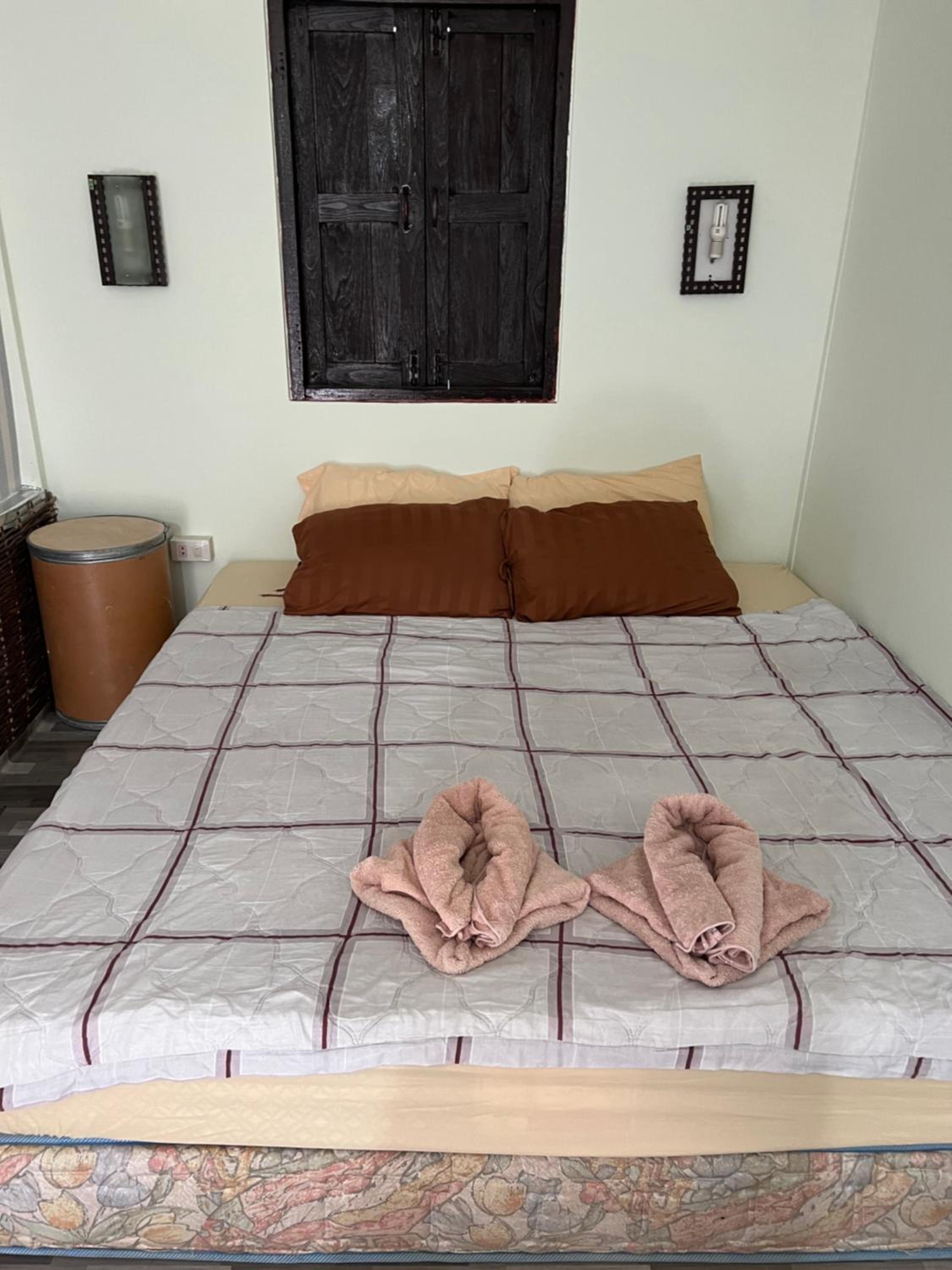 Standard Double Room - Photo 7