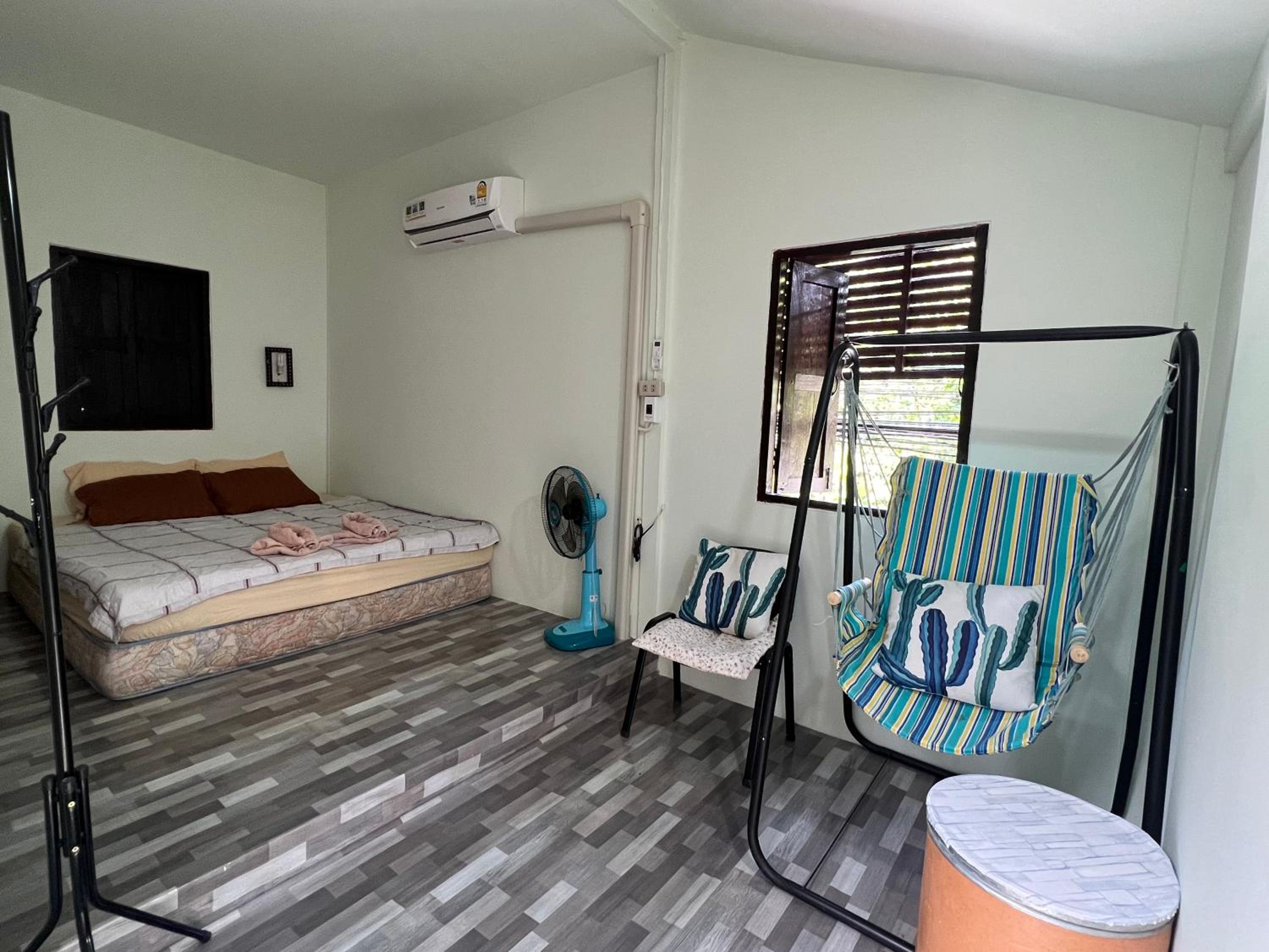 Standard Double Room - Photo 2