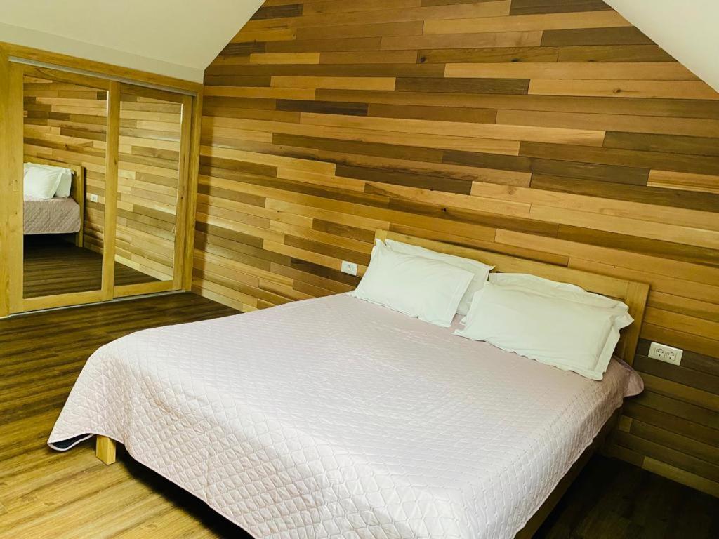 Deluxe Apartment - Photo 2